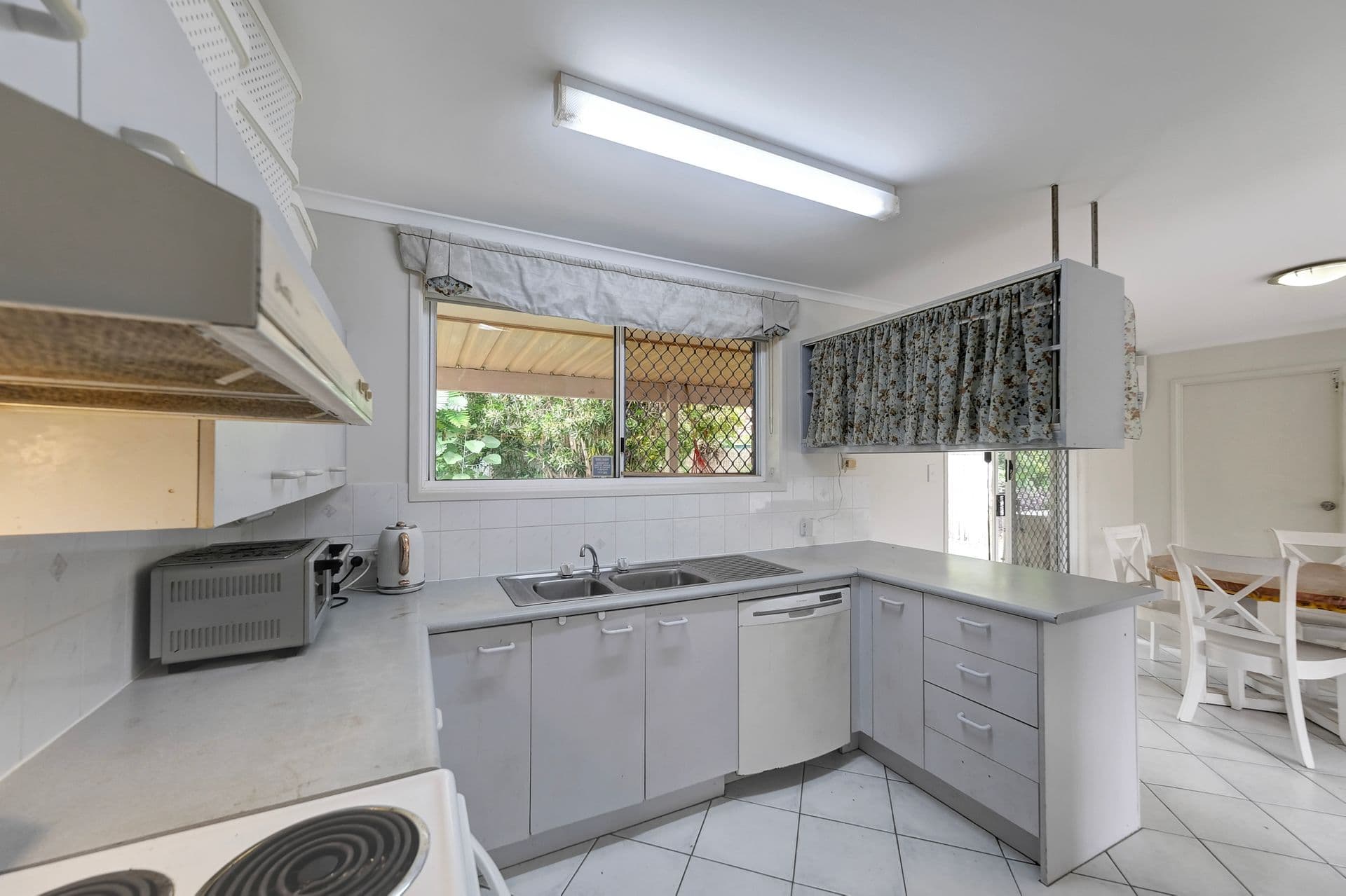 2/24 Bulcock Street, Caloundra, QLD, 4551, Glass House Mountains - Thumbnail 4