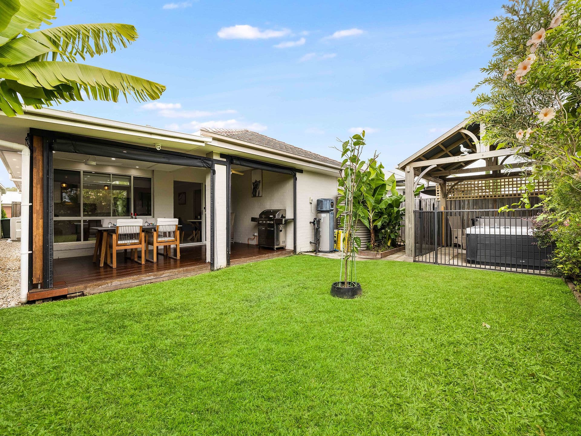 2/24 Bulcock Street, Caloundra, QLD, 4551, Caloundra West - Thumbnail 2