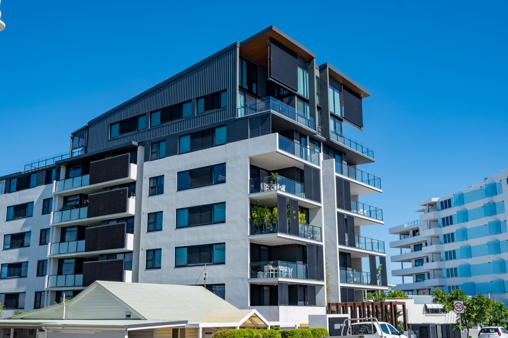 Unit 404/23 Canberra Terrace, Kings Beach, QLD, 4551, Kings Beach - Thumbnail 2