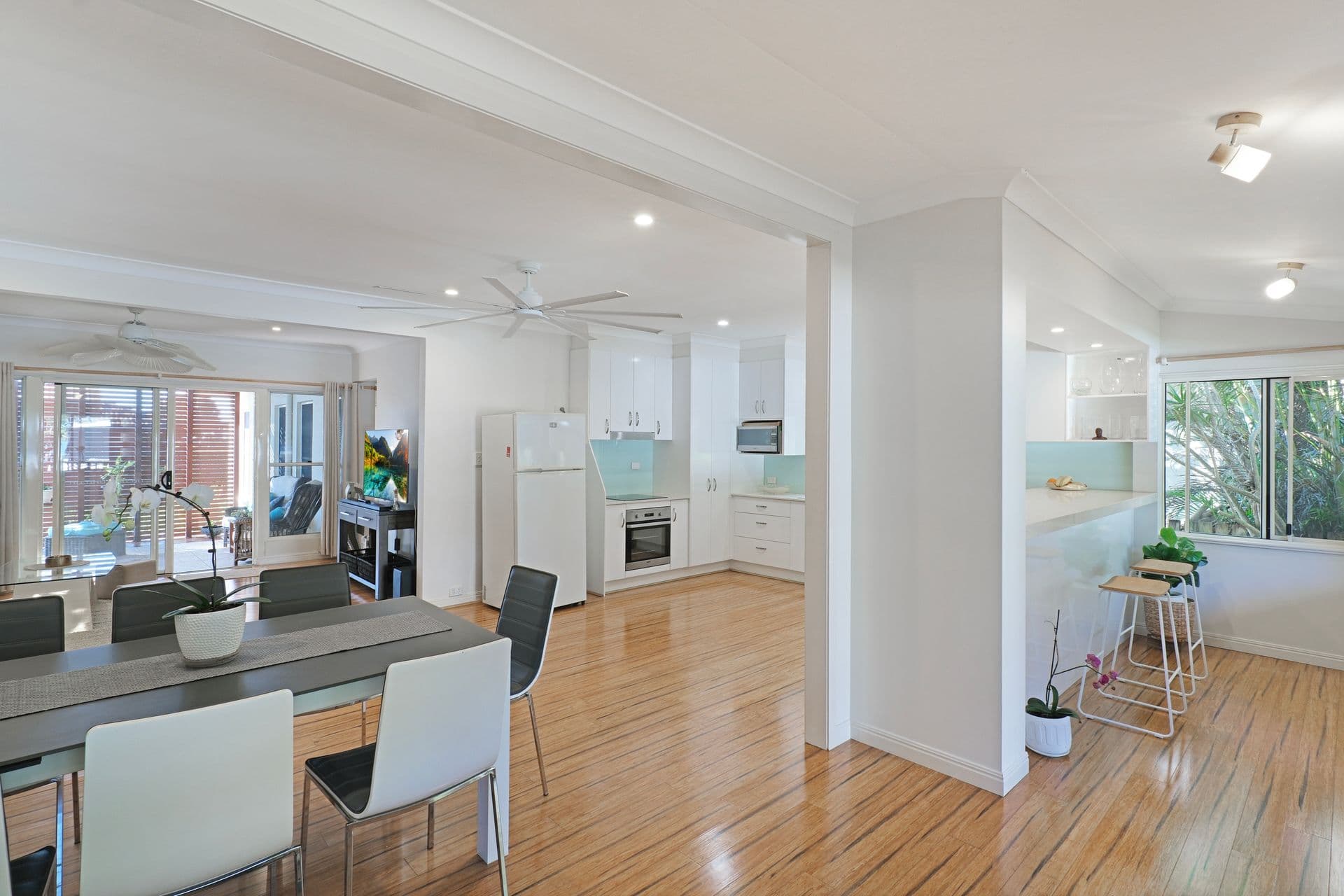 2/24 Bulcock Street, Caloundra, QLD, 4551, Golden Beach - Thumbnail 5