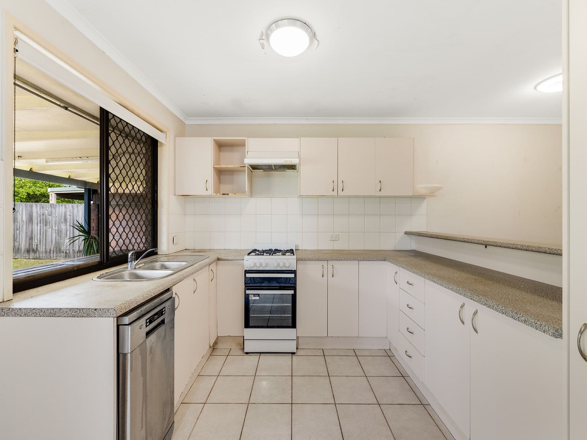 2/24 Bulcock Street, Caloundra, QLD, 4551, Buddina - Thumbnail 6