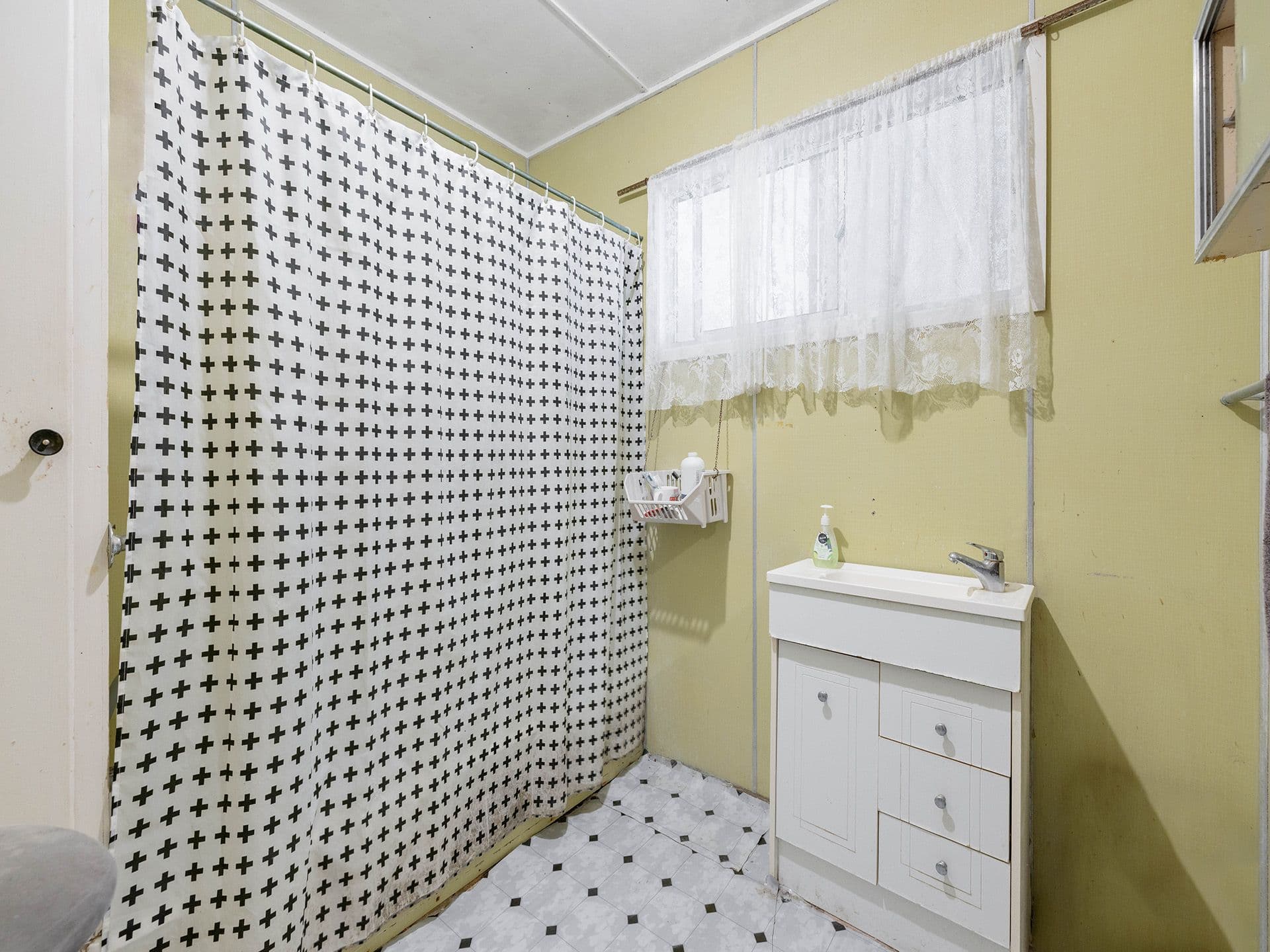 6 Wentworth Parade, Golden Beach, QLD, 4551, Golden Beach - Thumbnail 6
