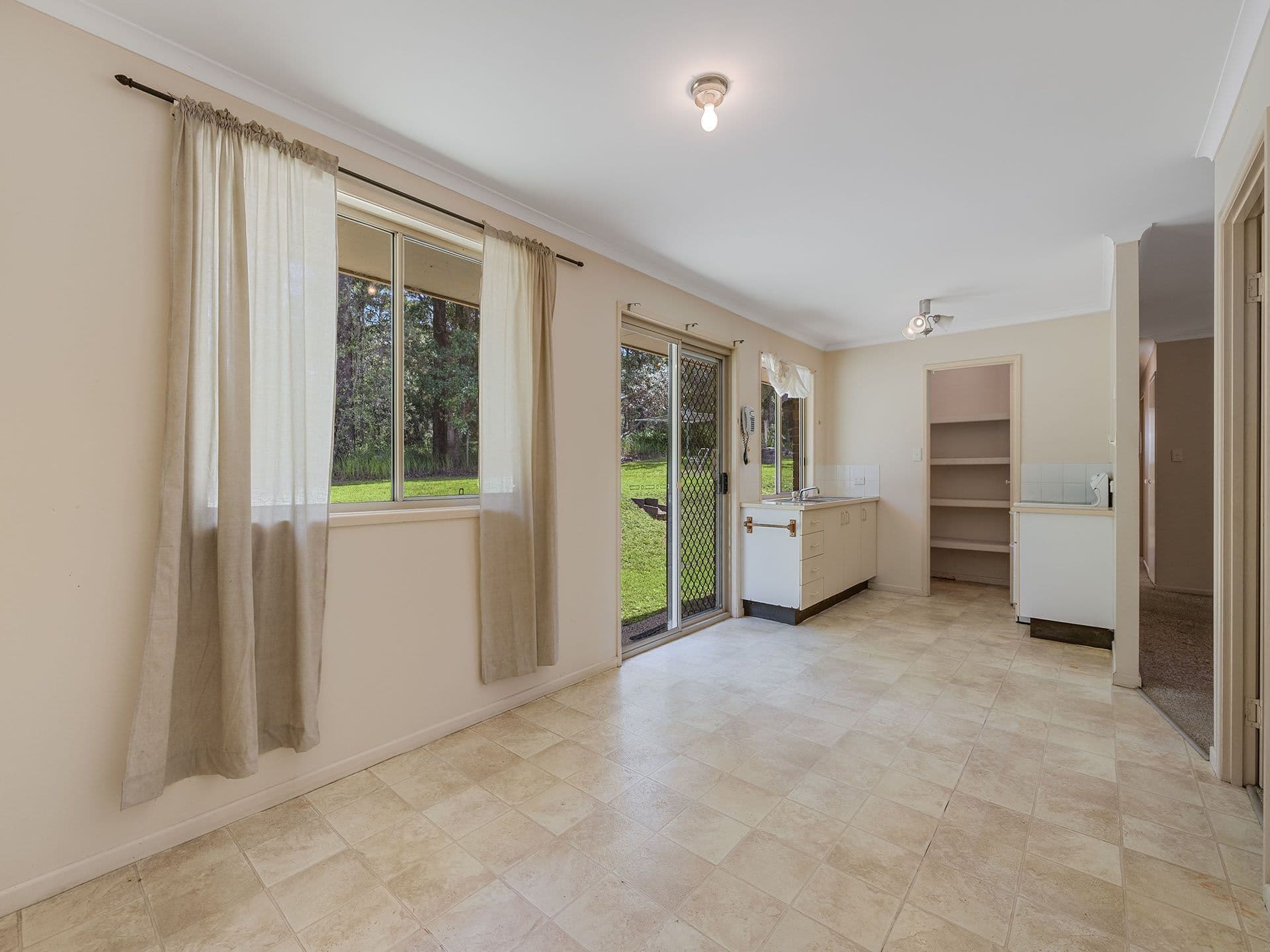 2/24 Bulcock Street, Caloundra, QLD, 4551, Peachester - Thumbnail 3