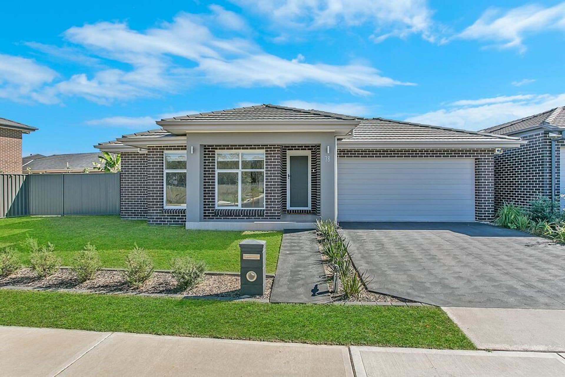 2/43 Garfield Road East, Riverstone, NSW, 2765, Jordan Springs - Image 1