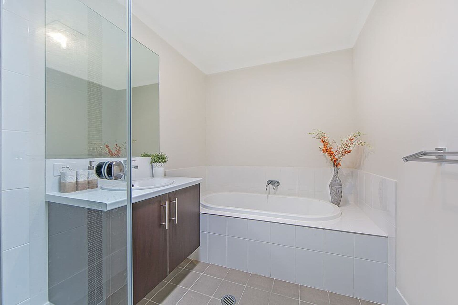 2/43 Garfield Road East, Riverstone, NSW, 2765, Jordan Springs - Thumbnail 6