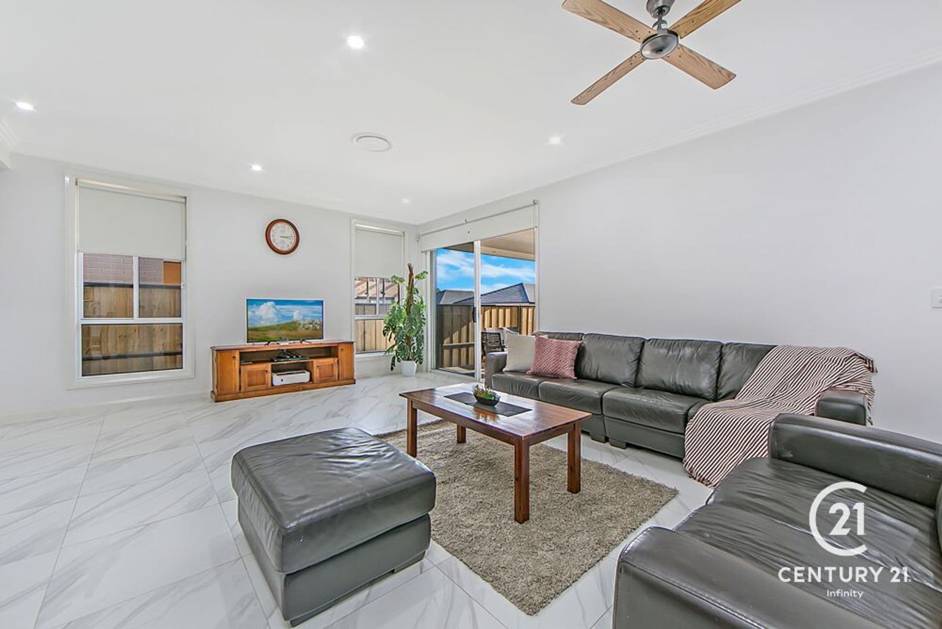 25 Equinox Drive, Box Hill, NSW, 2765, Box Hill - Image 1