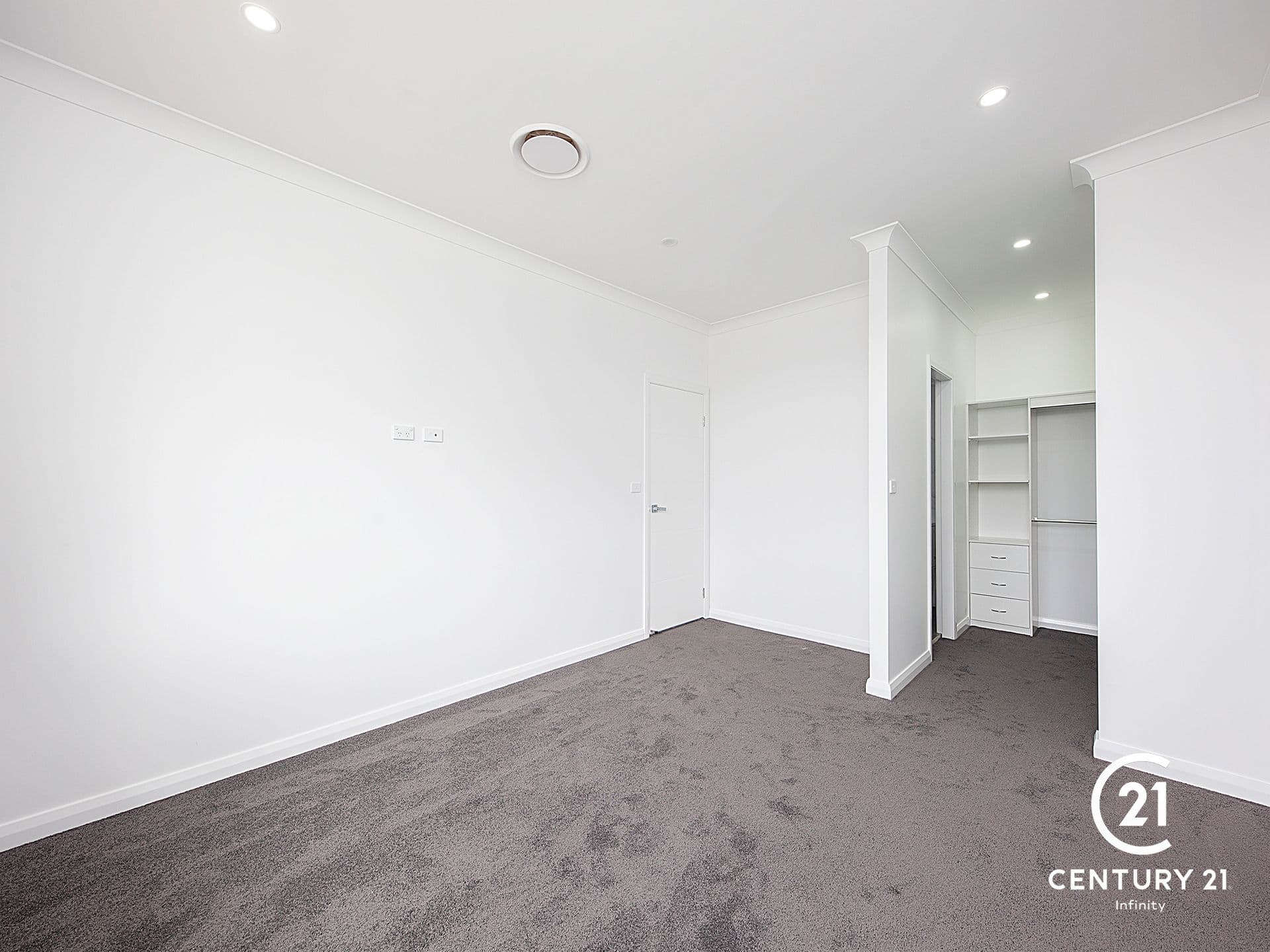 8A   & 8B Banfield Drive, Oran Park, NSW, 2570, Oran Park - Thumbnail 7