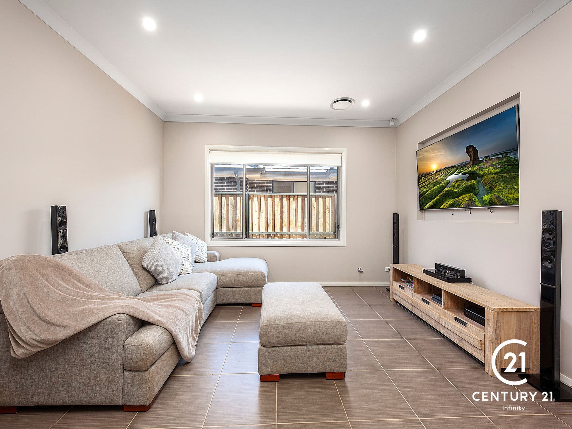 49 Madeline Circuit, Schofields, NSW, 2762, Schofields - Thumbnail 4