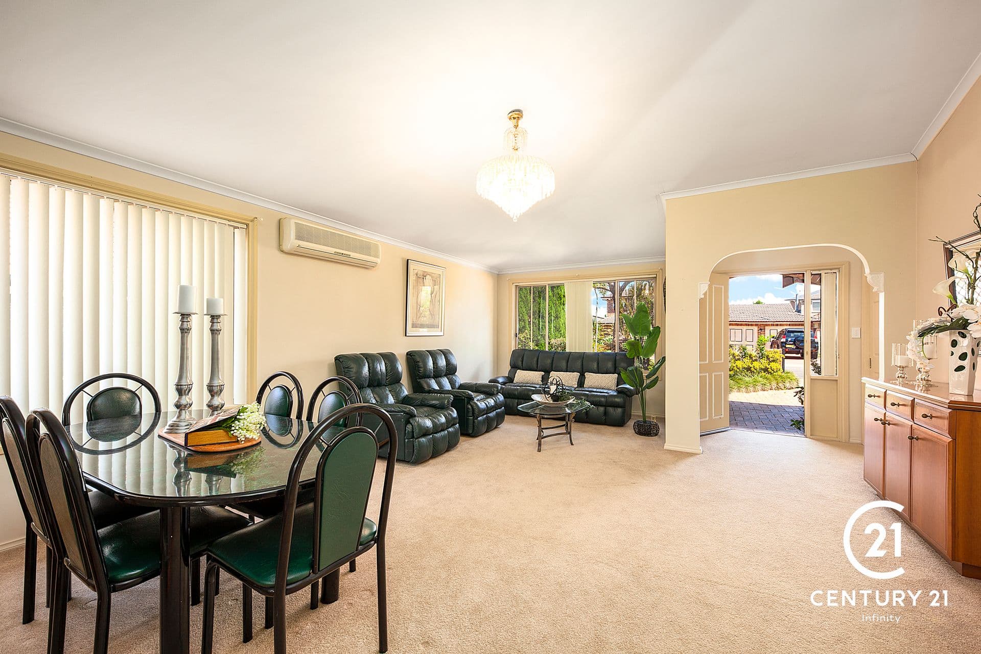 2/43 Garfield Road East, Riverstone, NSW, 2765, Stanhope Gardens - Thumbnail 2