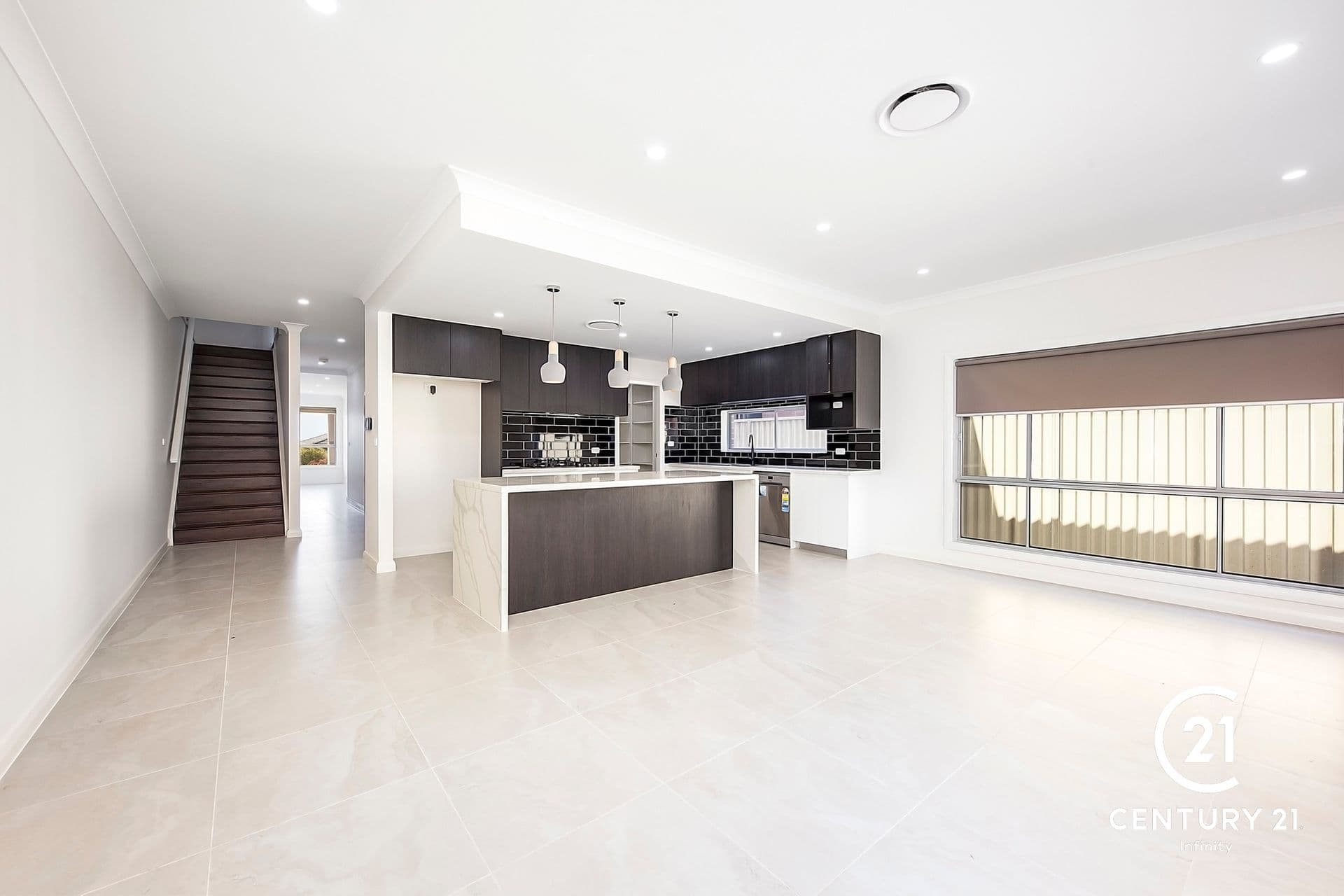 2/43 Garfield Road East, Riverstone, NSW, 2765, Oran Park - Thumbnail 3