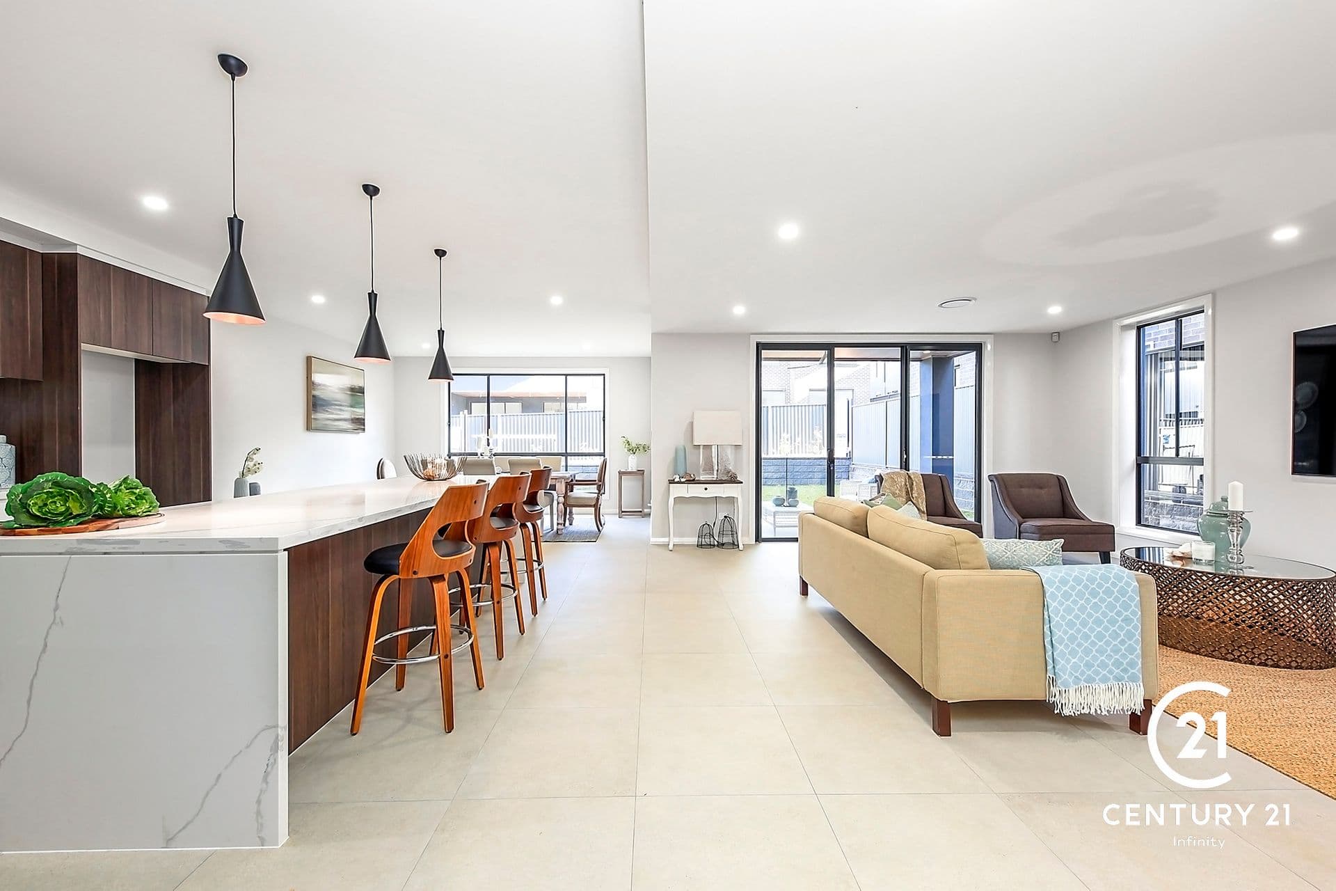 2/43 Garfield Road East, Riverstone, NSW, 2765, Stanhope Gardens - Thumbnail 2