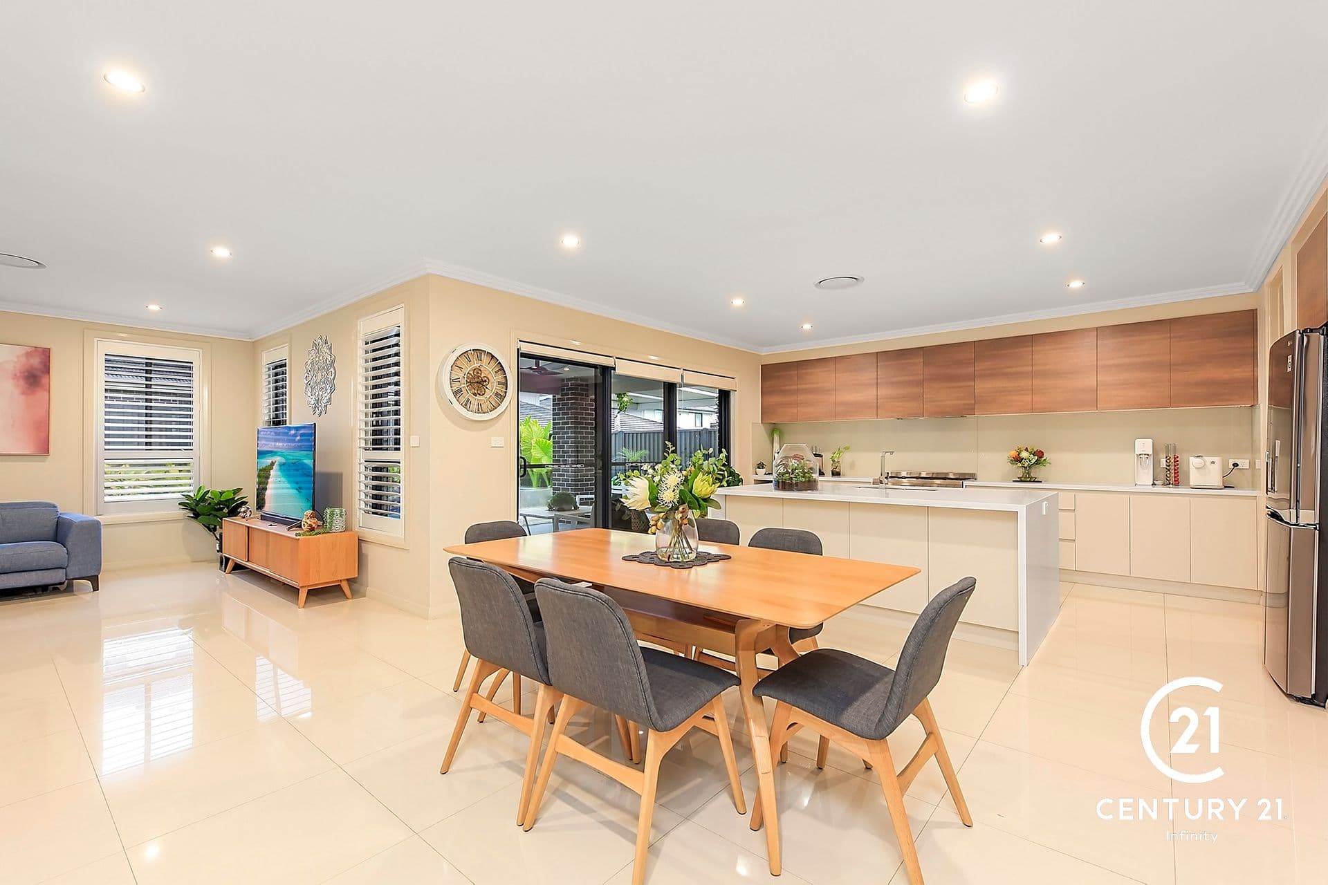 2/43 Garfield Road East, Riverstone, NSW, 2765, The Ponds - Thumbnail 4