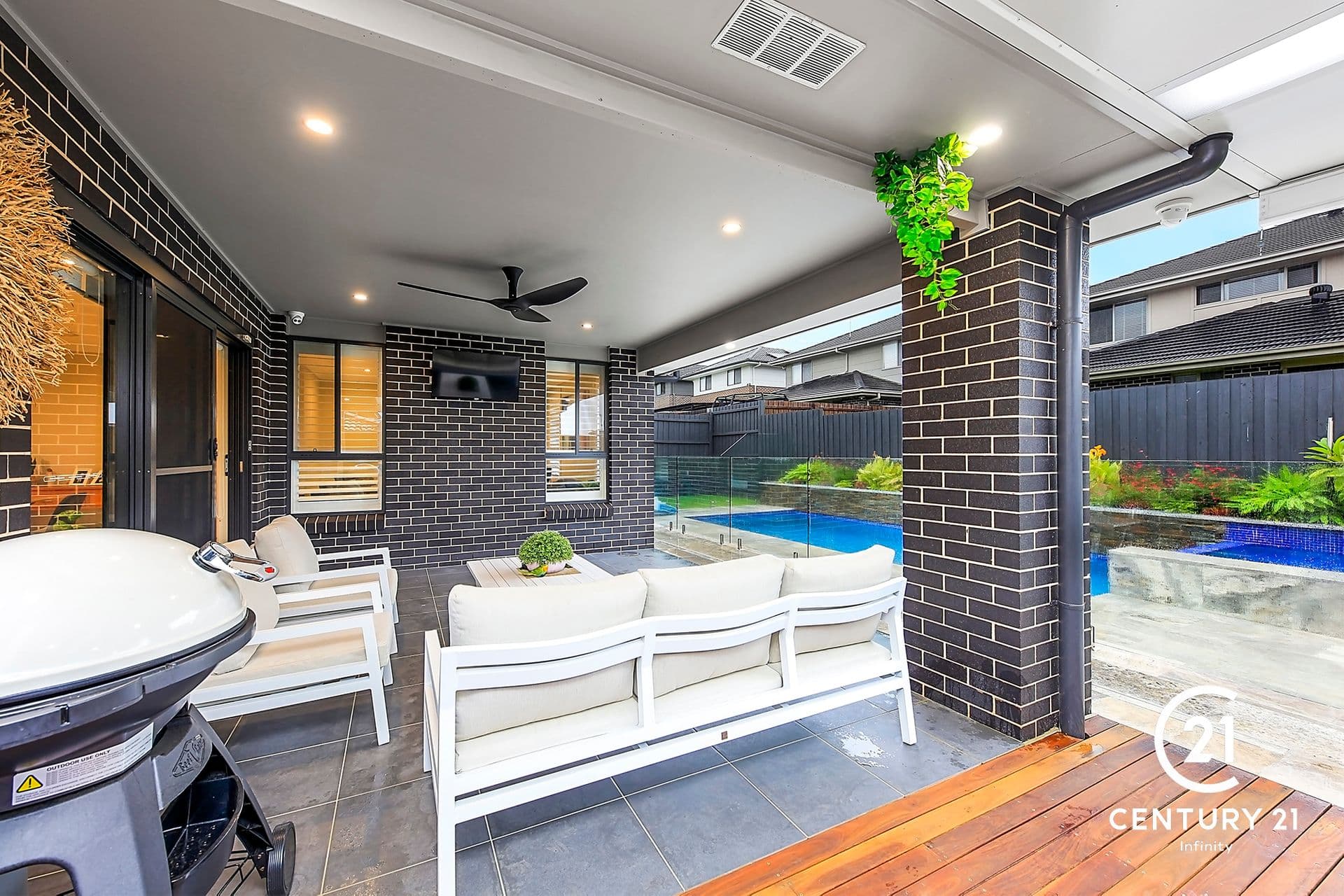2/43 Garfield Road East, Riverstone, NSW, 2765, The Ponds - Thumbnail 8