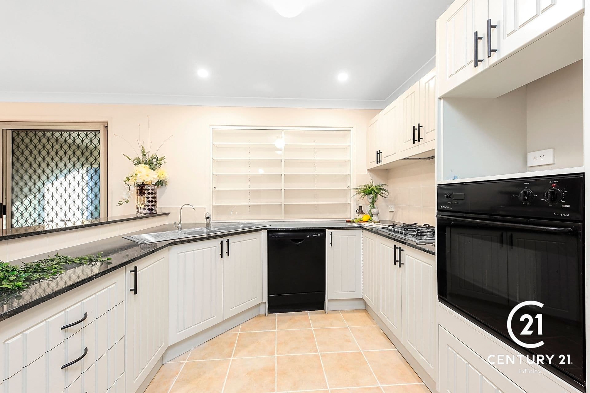 64 The Parkway, Beaumont Hills, NSW, 2155, Beaumont Hills - Thumbnail 4