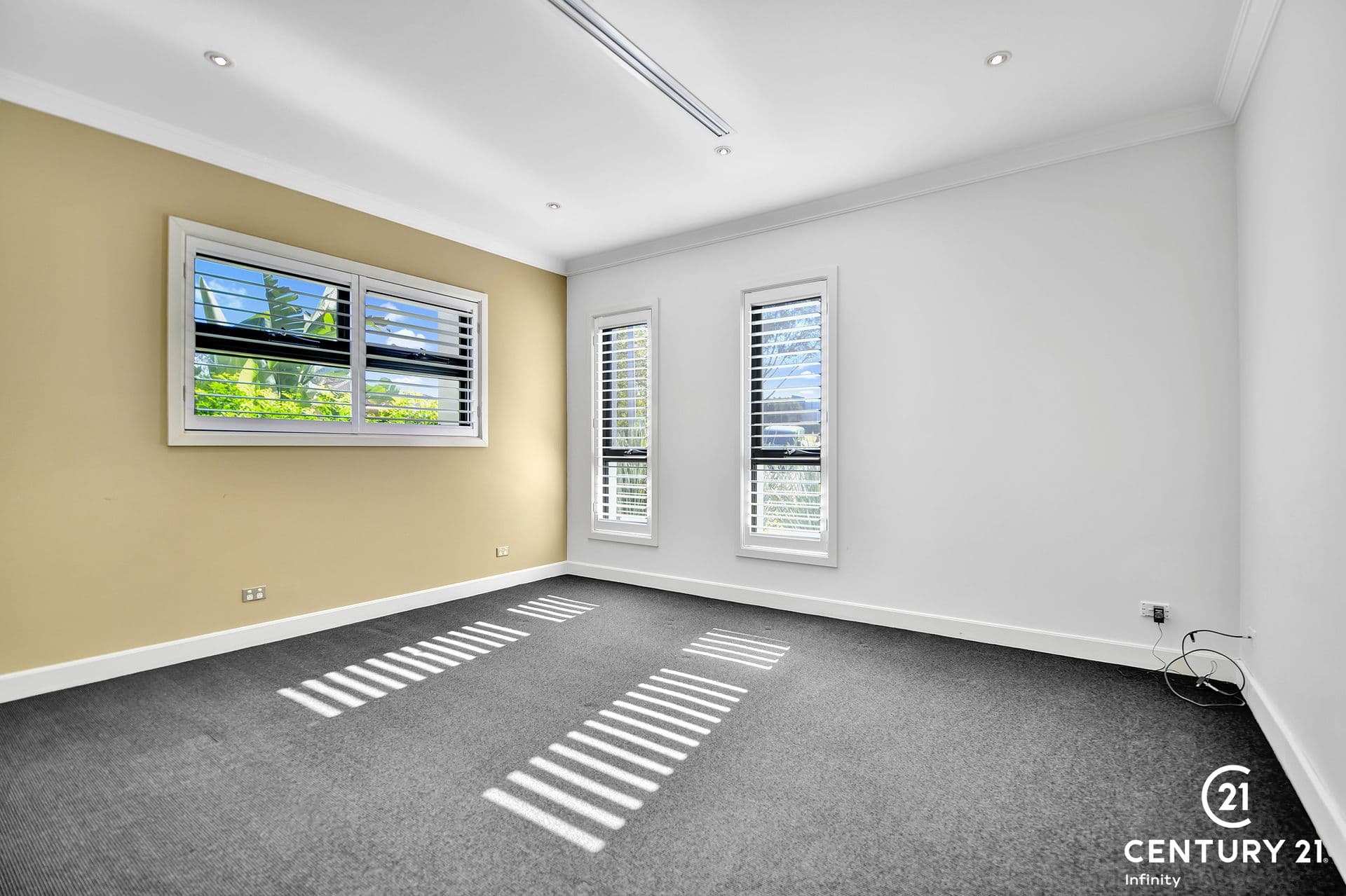 2/43 Garfield Road East, Riverstone, NSW, 2765, Stanhope Gardens - Thumbnail 5