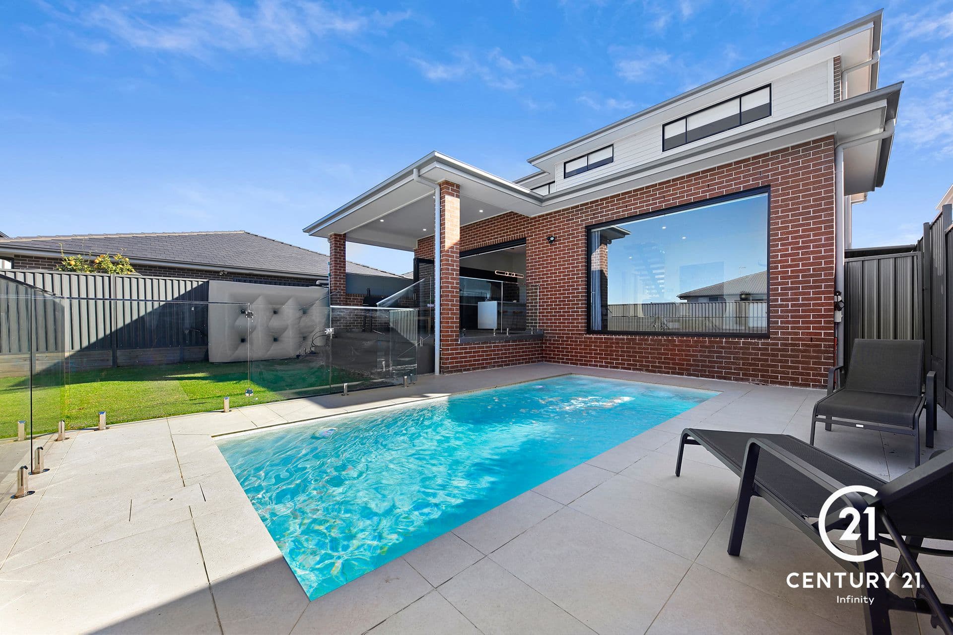 2/43 Garfield Road East, Riverstone, NSW, 2765, North Kellyville - Image 1