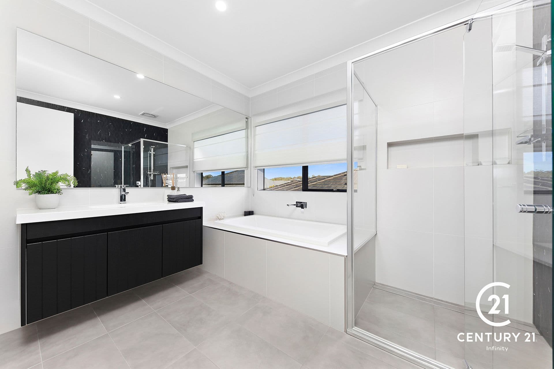 2/43 Garfield Road East, Riverstone, NSW, 2765, Box Hill - Thumbnail 8