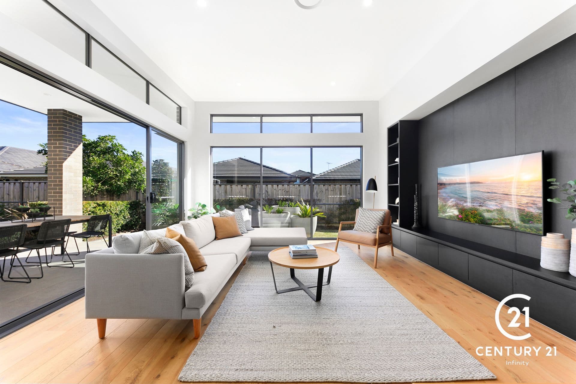 2/43 Garfield Road East, Riverstone, NSW, 2765, Box Hill - Thumbnail 2