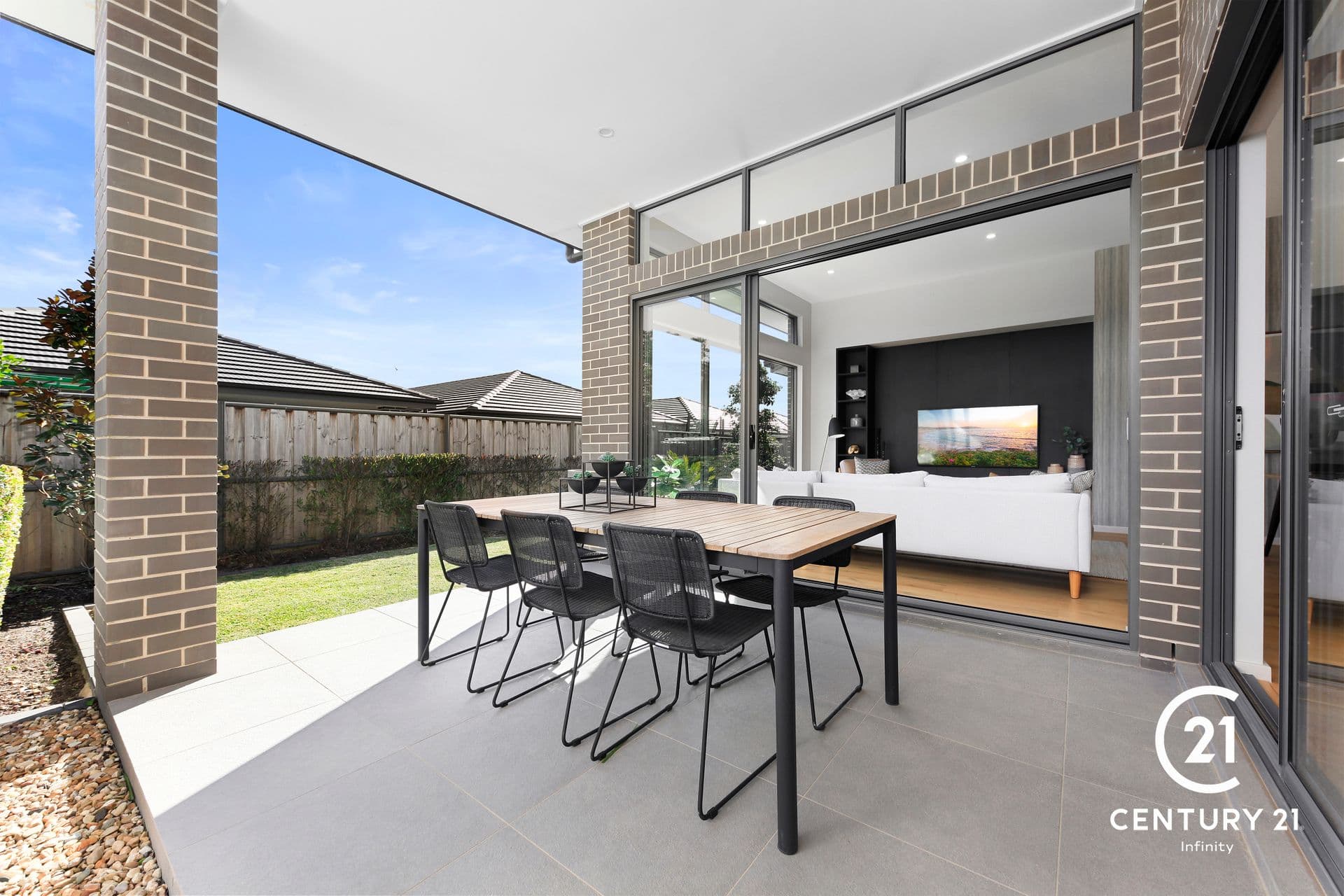 2/43 Garfield Road East, Riverstone, NSW, 2765, Box Hill - Thumbnail 8