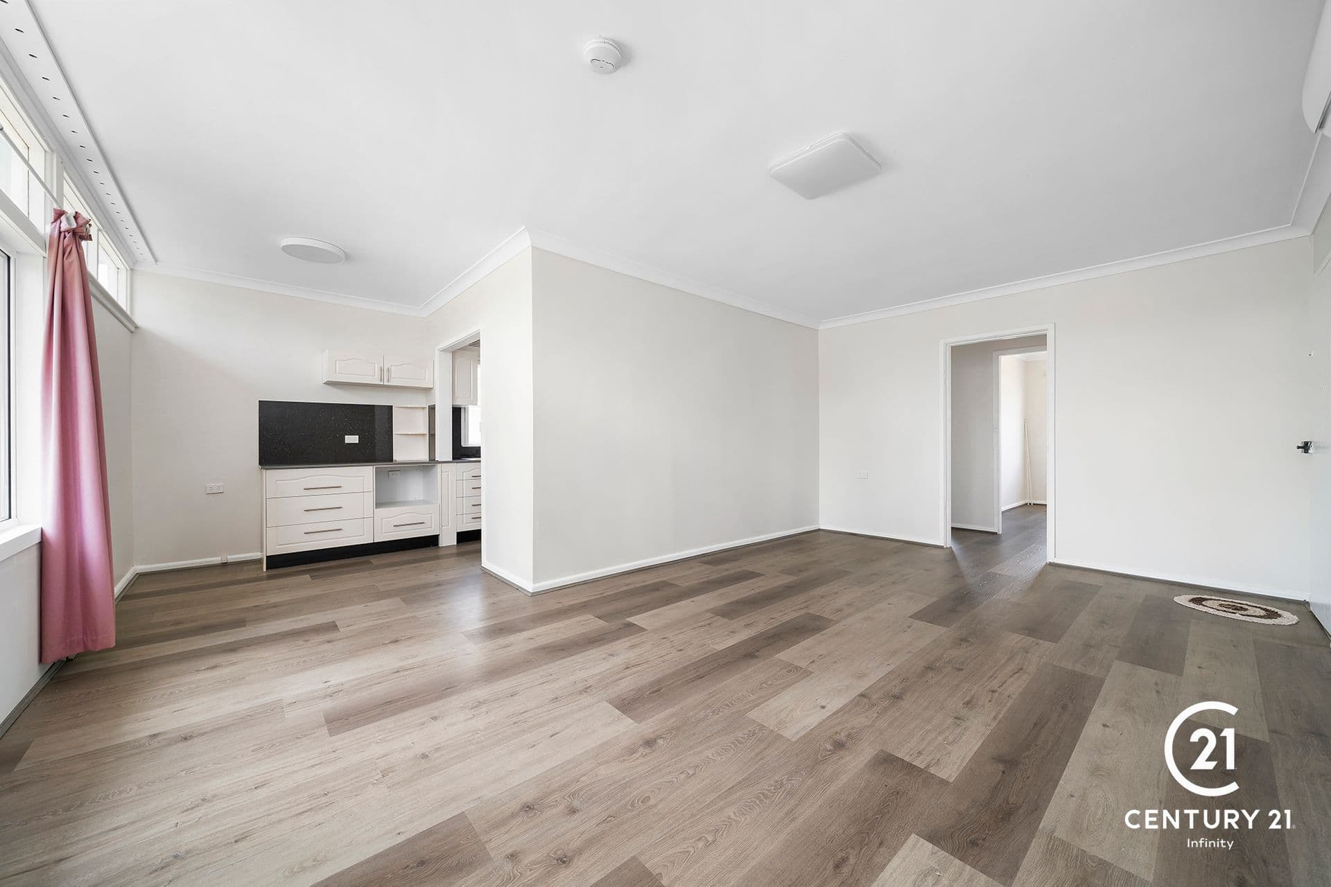 2/43 Garfield Road East, Riverstone, NSW, 2765, Hebersham - Thumbnail 4