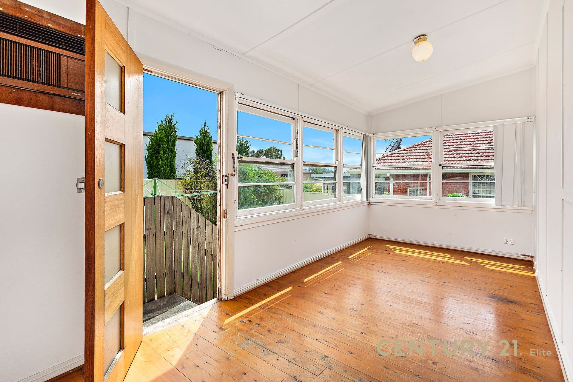 102 Glenfarne Street, Bexley, NSW, 2207, Bexley - Thumbnail 6