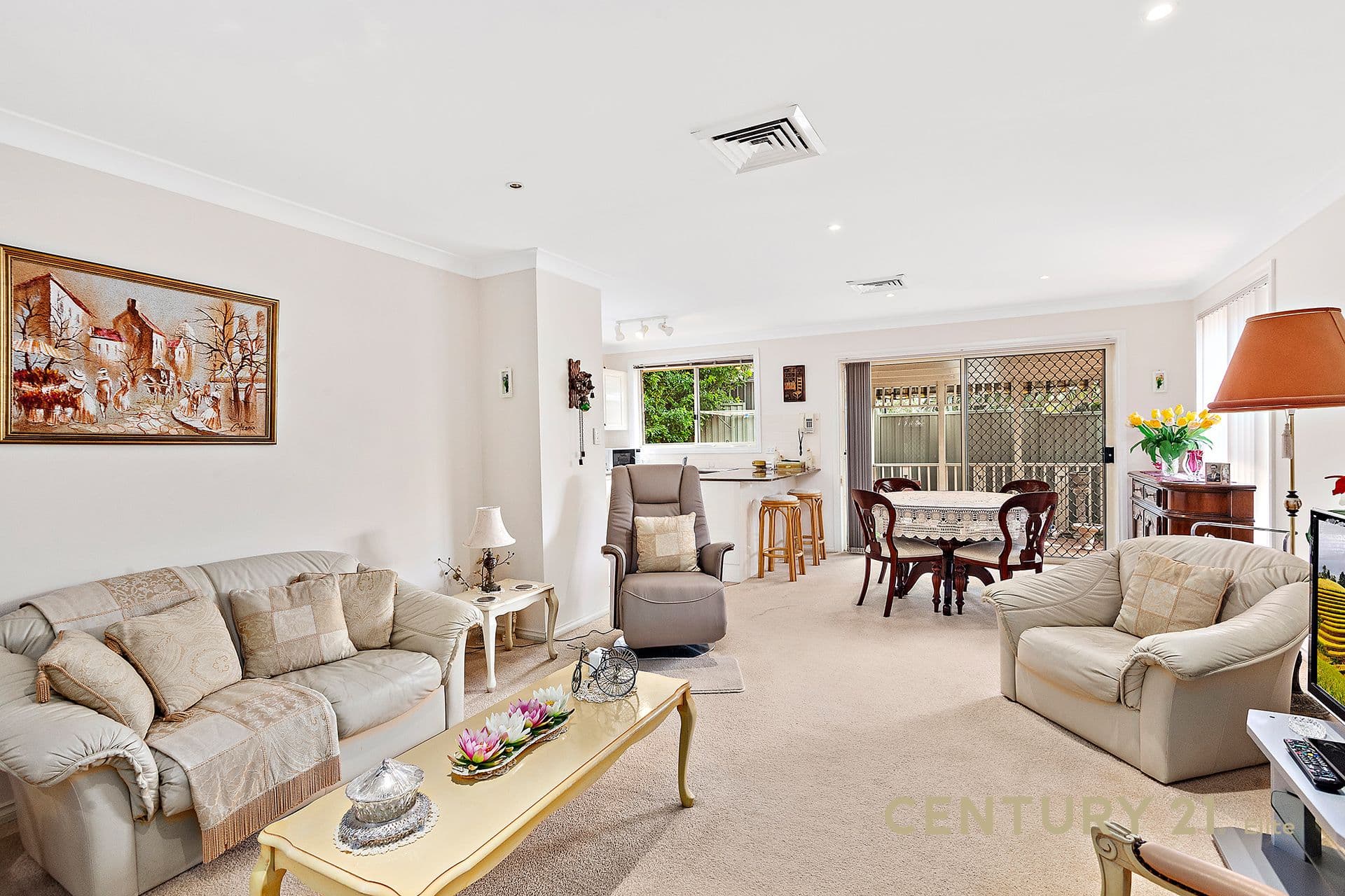 2/6 Nullaburra Road, Caringbah, NSW, 2229, Caringbah - Thumbnail 2