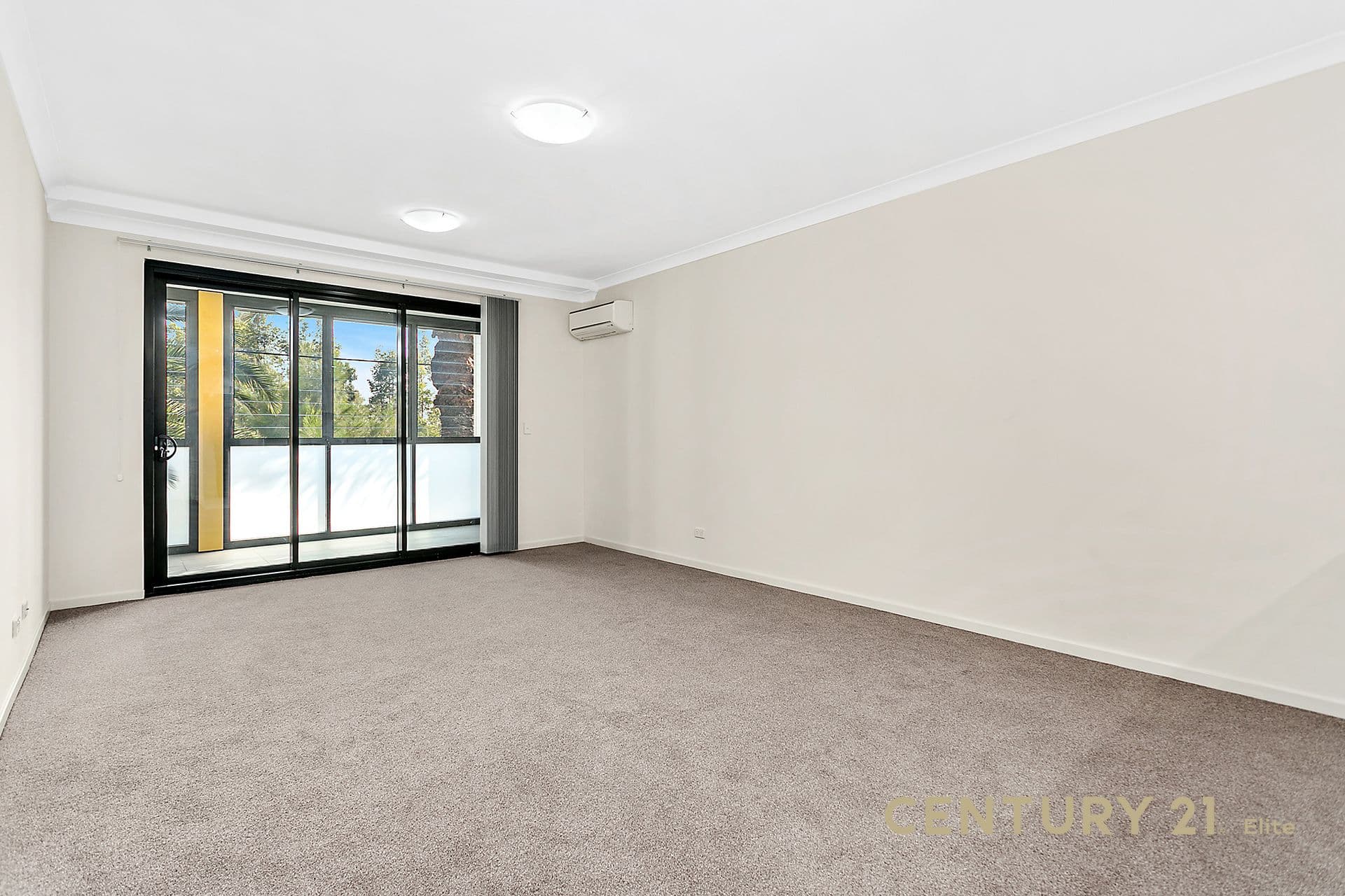 14/1 Drinkwater Lane, Edmondson Park, NSW, 2174, Edmondson Park - Thumbnail 2
