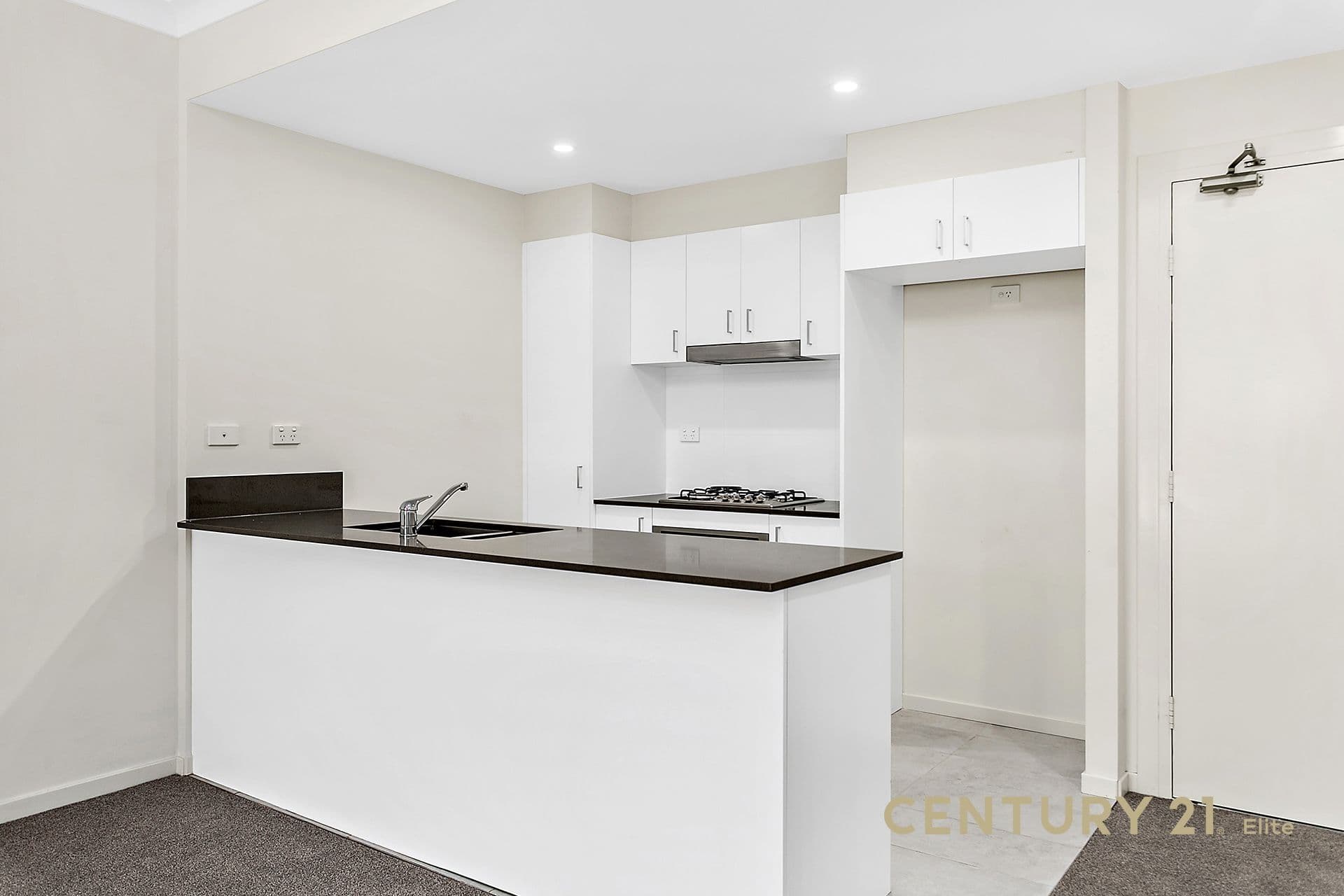 14/1 Drinkwater Lane, Edmondson Park, NSW, 2174, Edmondson Park - Thumbnail 3