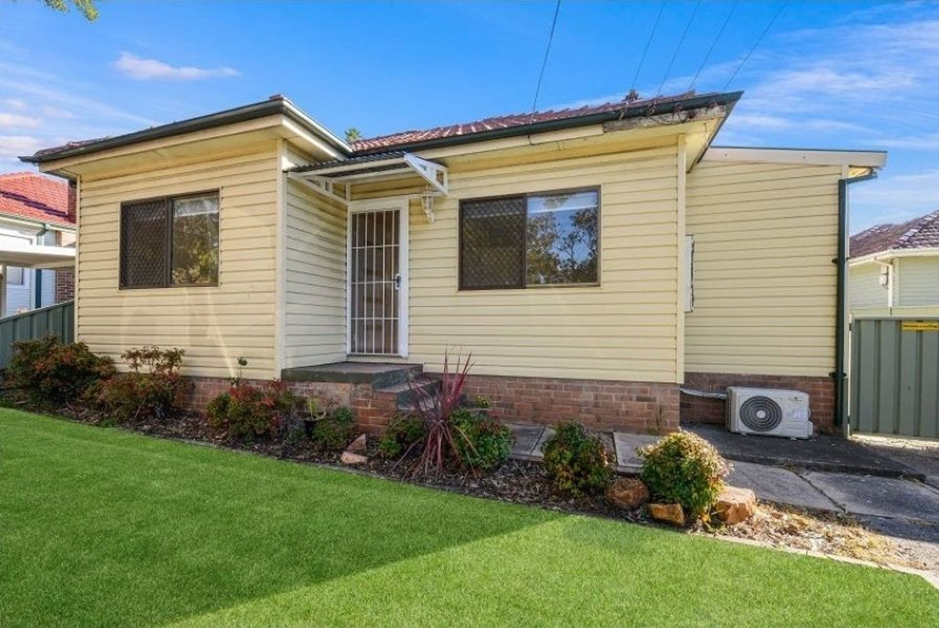 263 Taren Point Road, Caringbah, NSW, 2229, Caringbah - Image 1