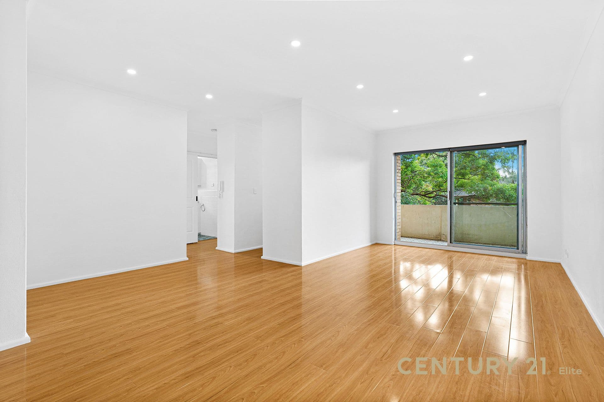 11/50-52 Queen Victoria Street, Bexley, NSW, 2207, Bexley - Thumbnail 2