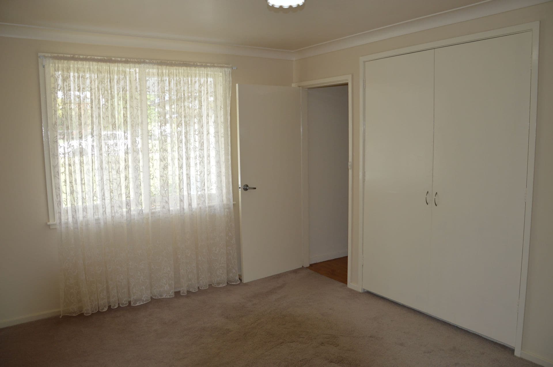 35 Leonard Street, Bomaderry, NSW, 2541, Bomaderry - Thumbnail 7