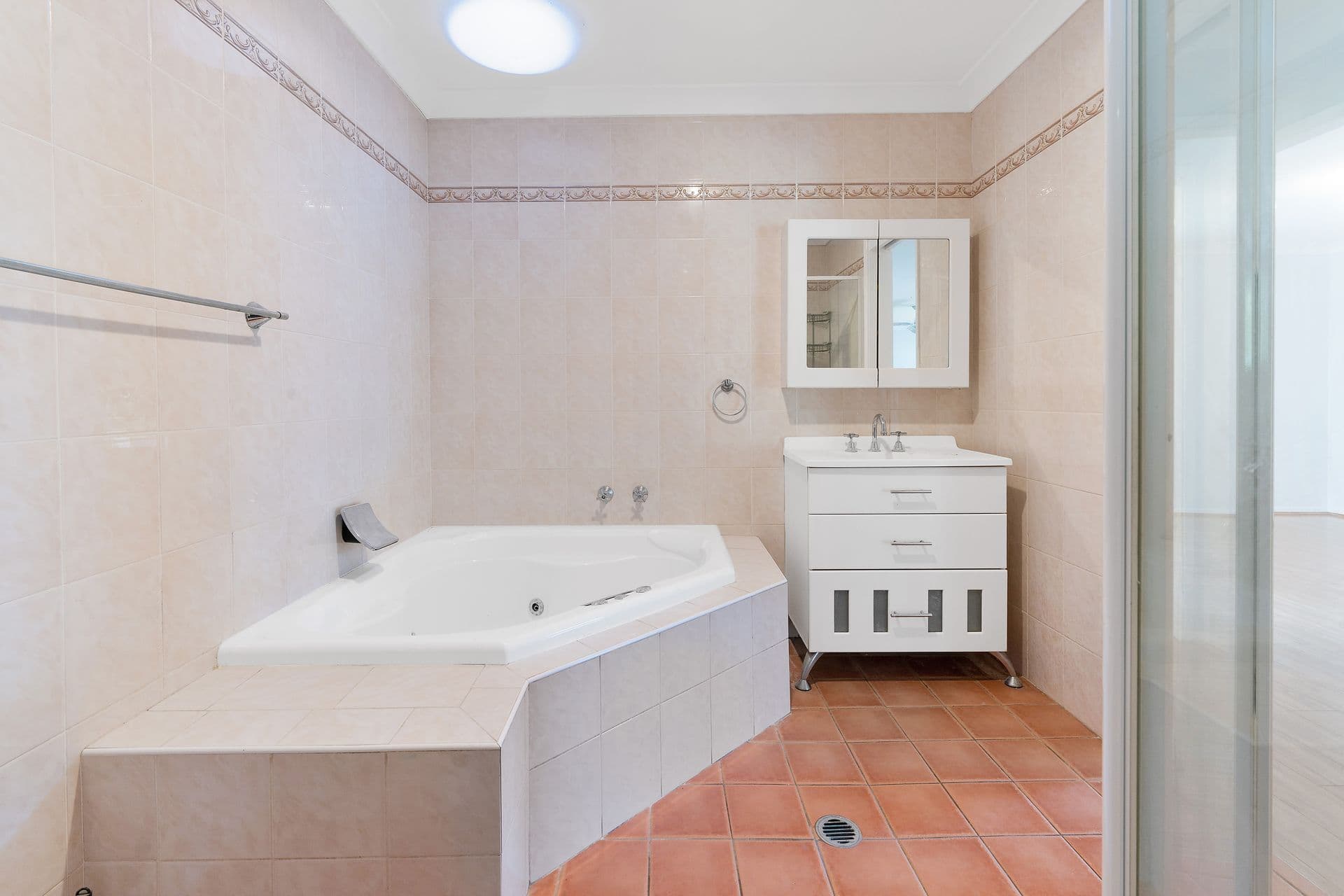 10 Jarrett Close, North Nowra, NSW, 2541, North Nowra - Thumbnail 8