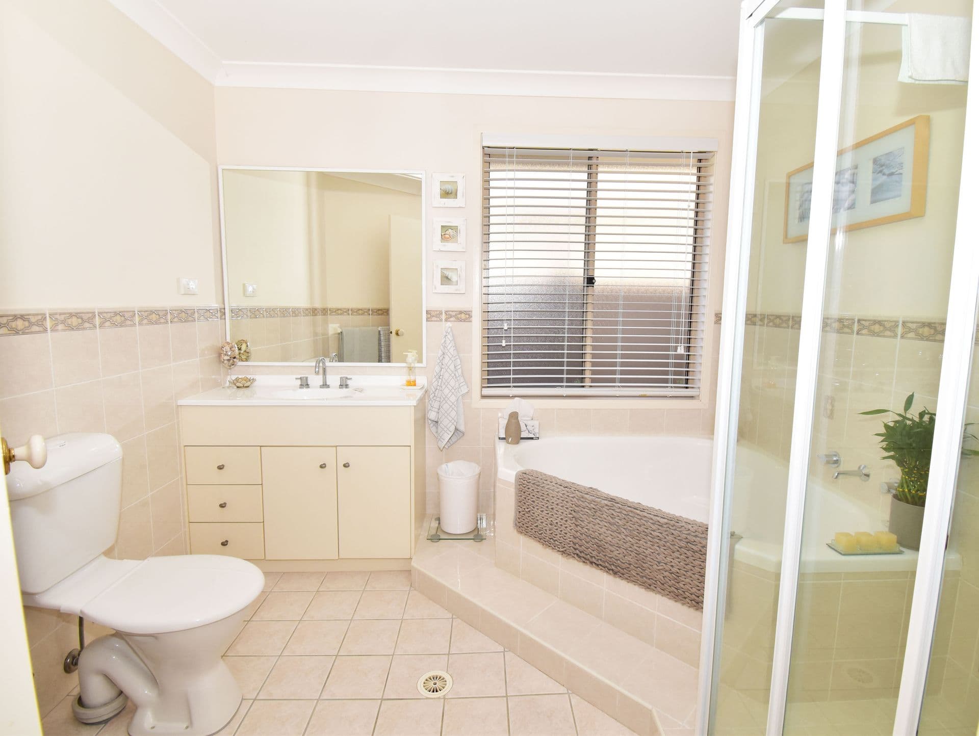 11 Kembla Close, Nowra, NSW, 2541, Nowra - Thumbnail 8