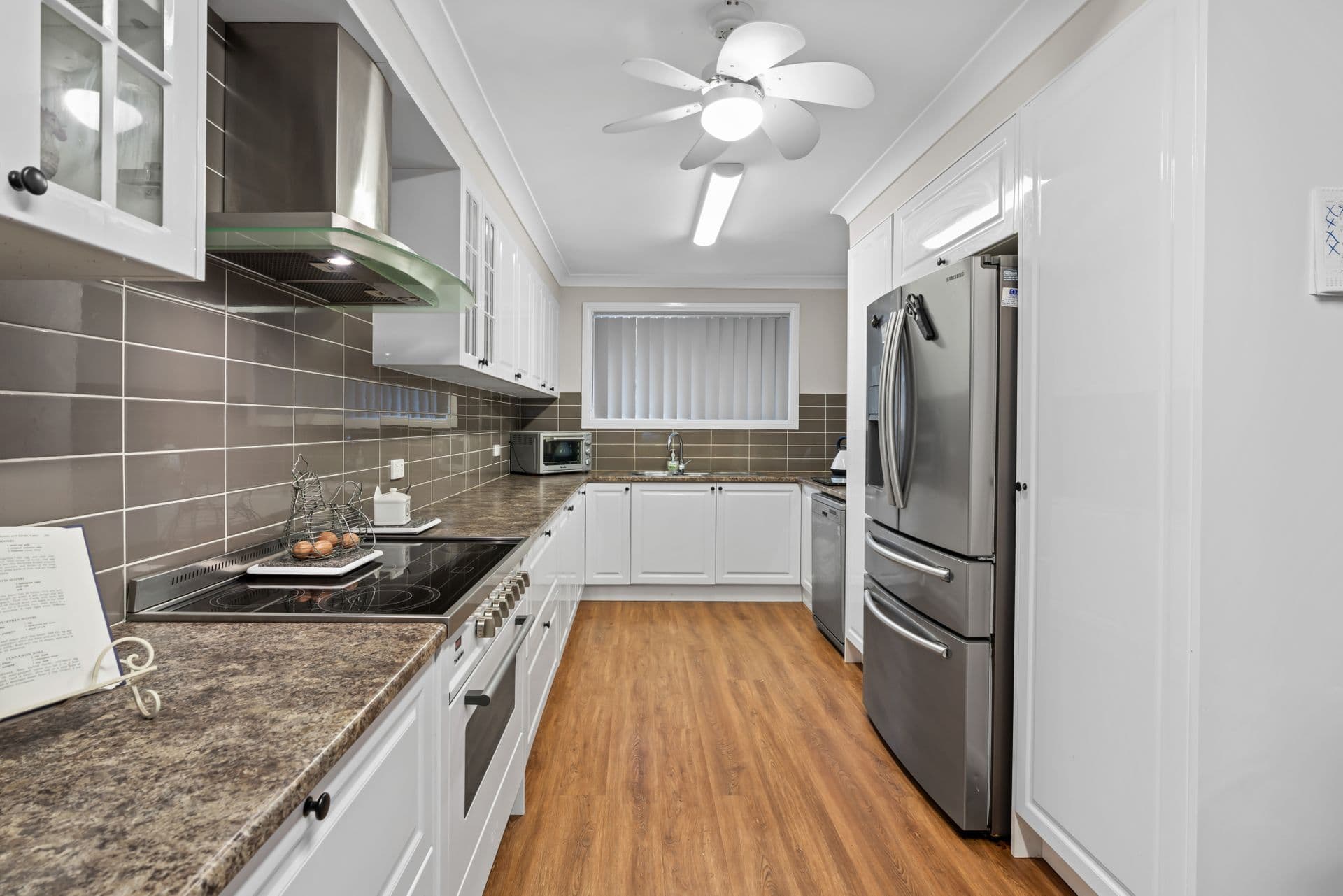 17 Walsh Crescent, North Nowra, NSW, 2541, North Nowra - Thumbnail 6