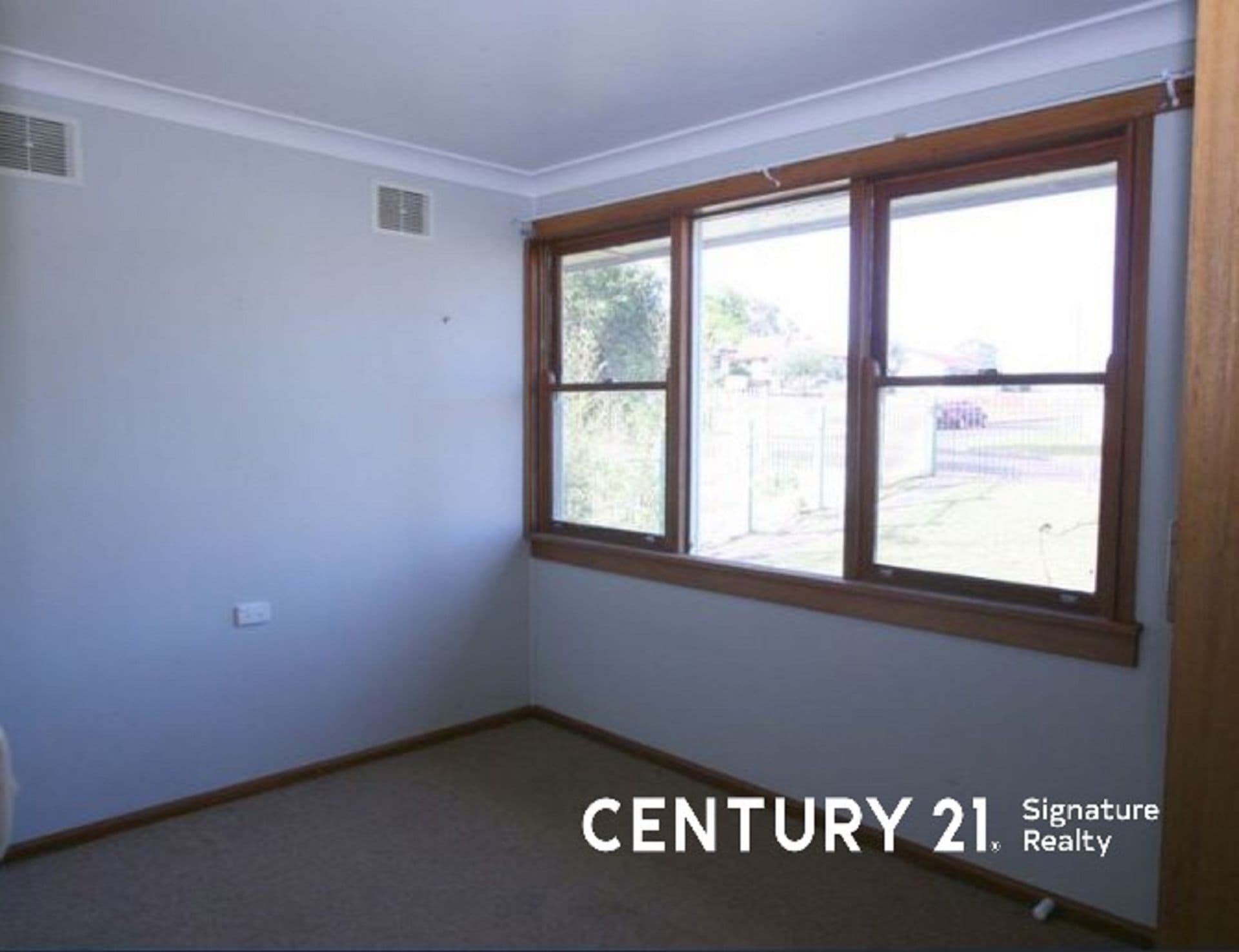 15 Queenborough Street, Nowra, NSW, 2541, Nowra - Thumbnail 4