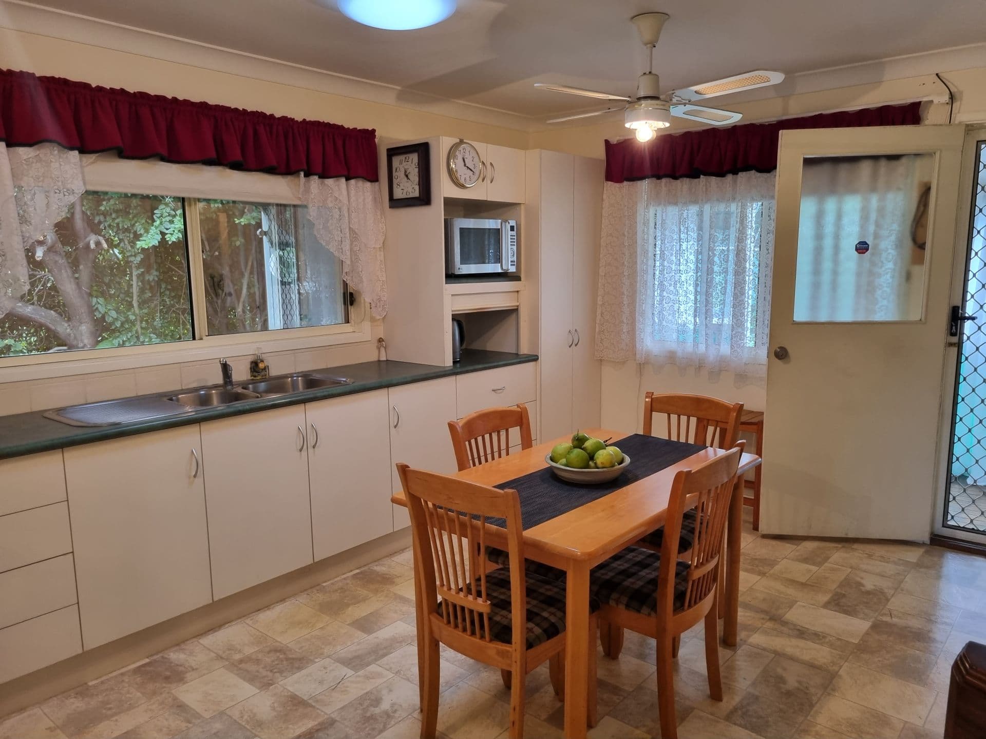 137/262 Princes Highway, Bomaderry, NSW, 2541, Bomaderry - Thumbnail 8
