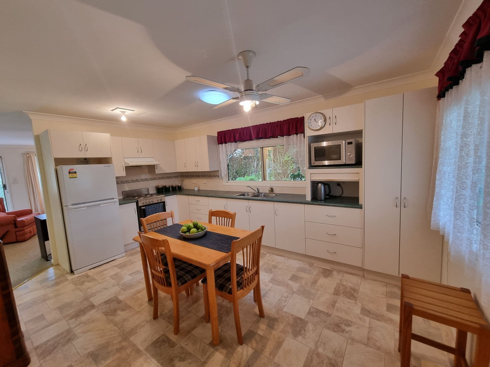 137/262 Princes Highway, Bomaderry, NSW, 2541, Bomaderry - Thumbnail 7