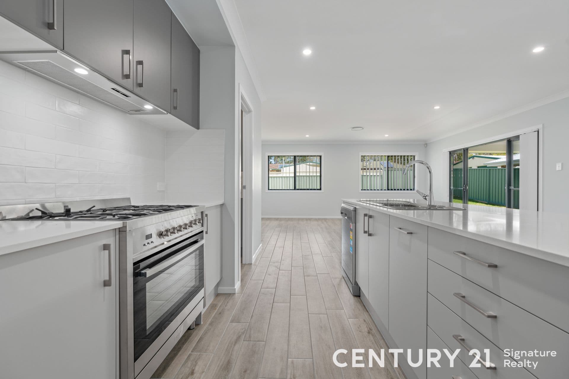 32 Adele Close, Nowra, NSW, 2541, Nowra - Thumbnail 4