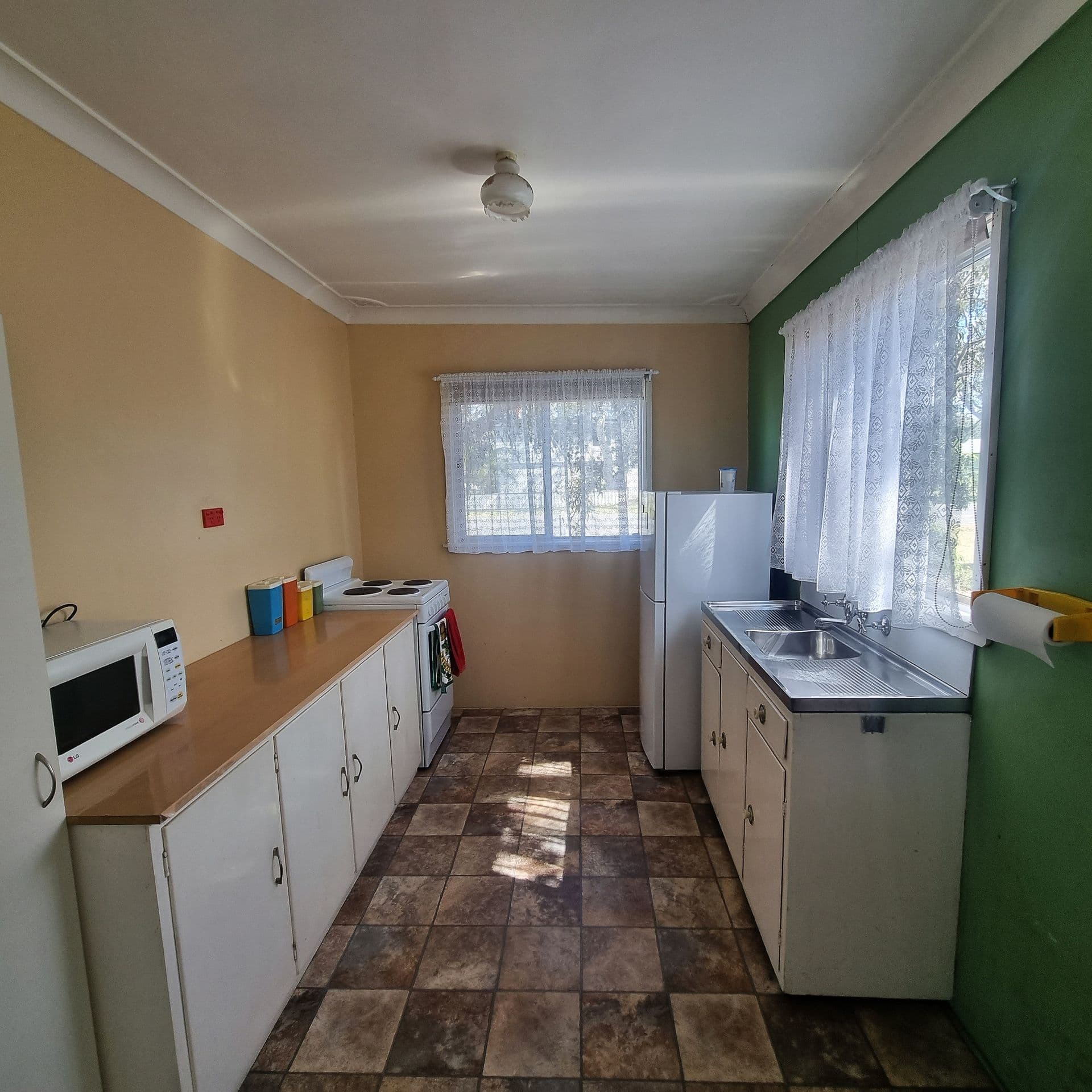 8 Centre Street, Callala Beach, NSW, 2540, Callala Beach - Thumbnail 8