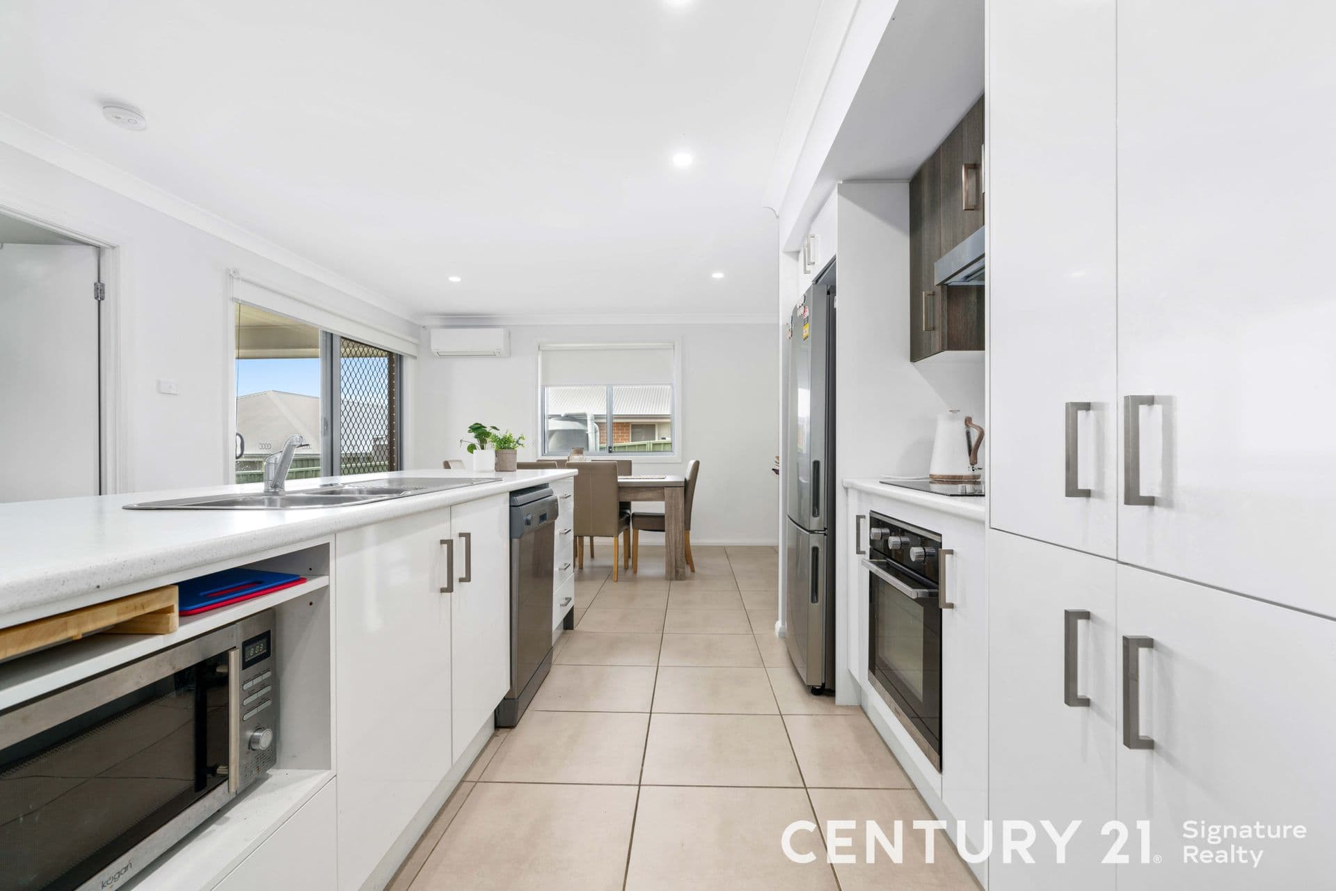 5 Manoora Way, Nowra, NSW, 2541, Nowra - Thumbnail 3