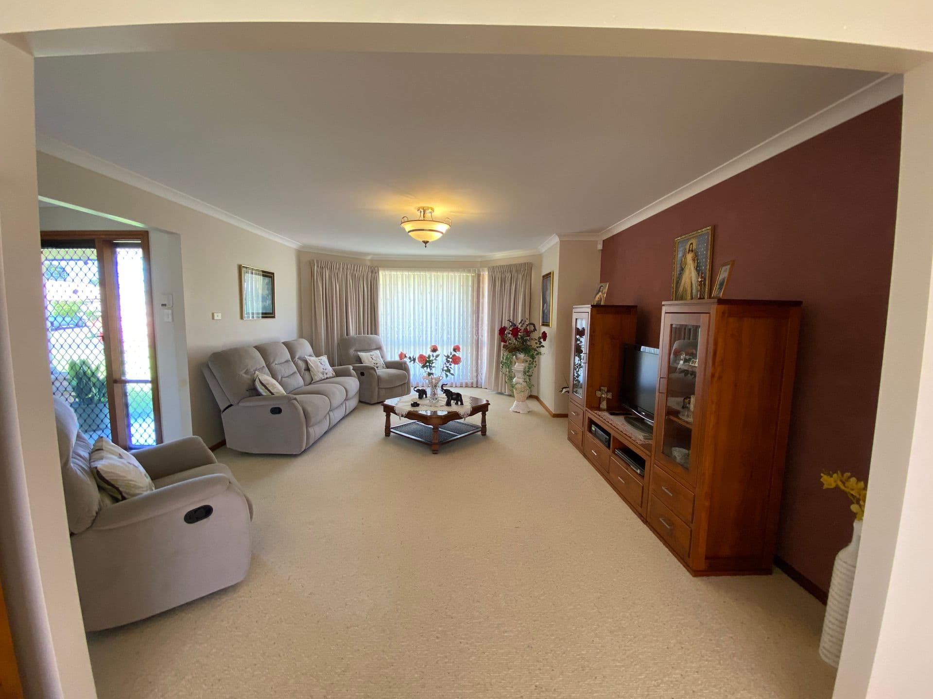 34 Burradoo Crescent, Nowra, NSW, 2541, Nowra - Thumbnail 2