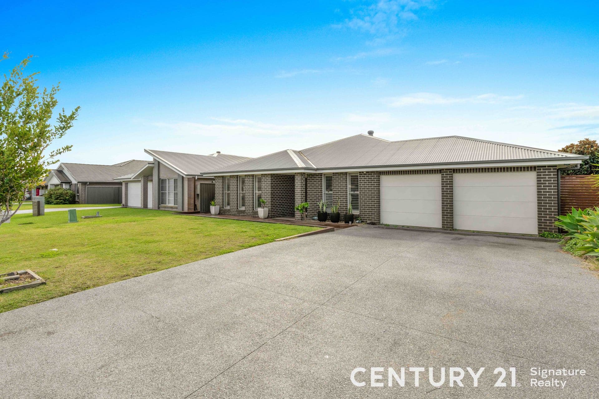 19 Osprey Rd, South Nowra, NSW, 2541, South Nowra - Thumbnail 2