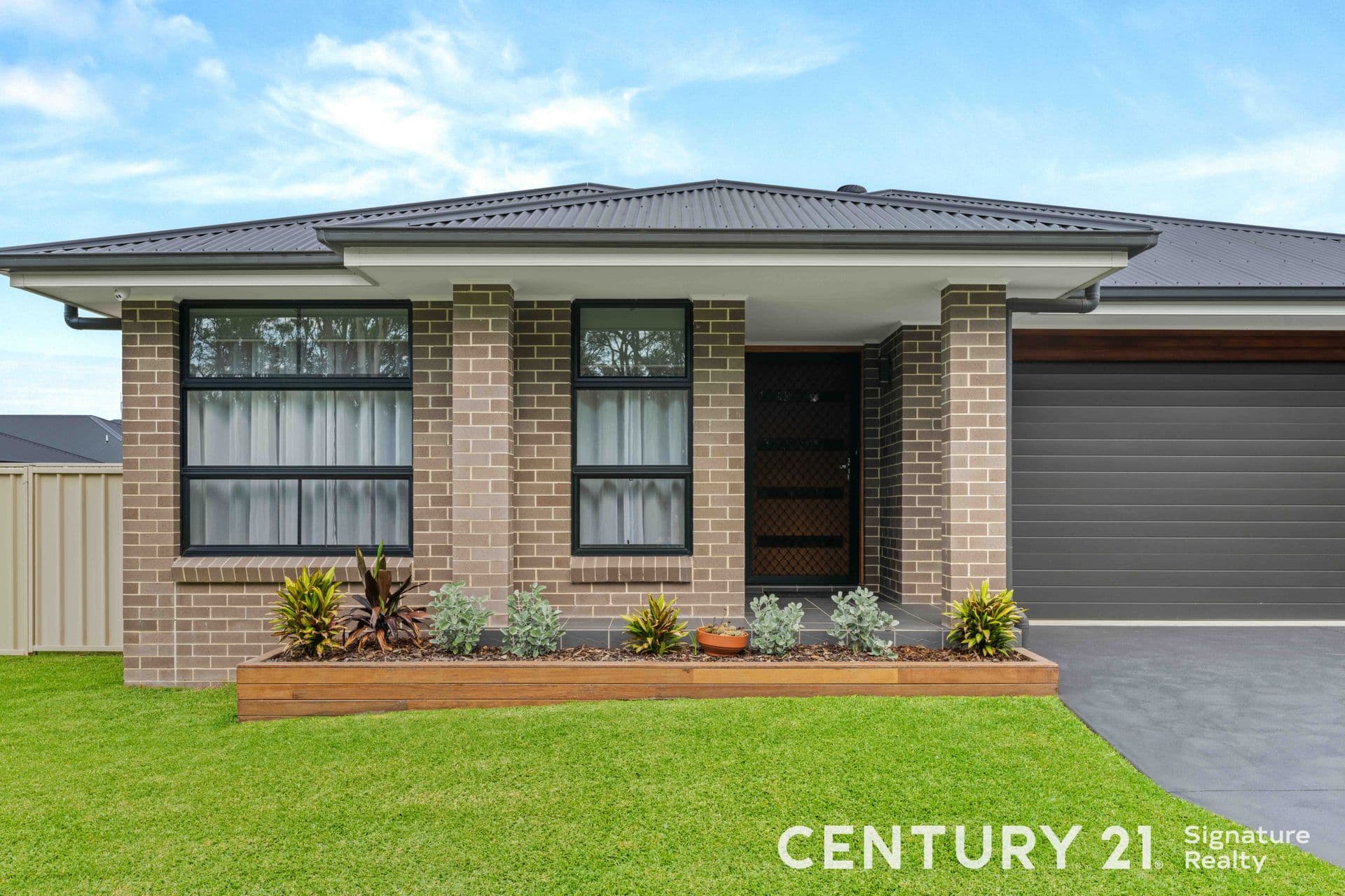 20 Alata Cres, South Nowra, NSW, 2541, South Nowra - Thumbnail 2