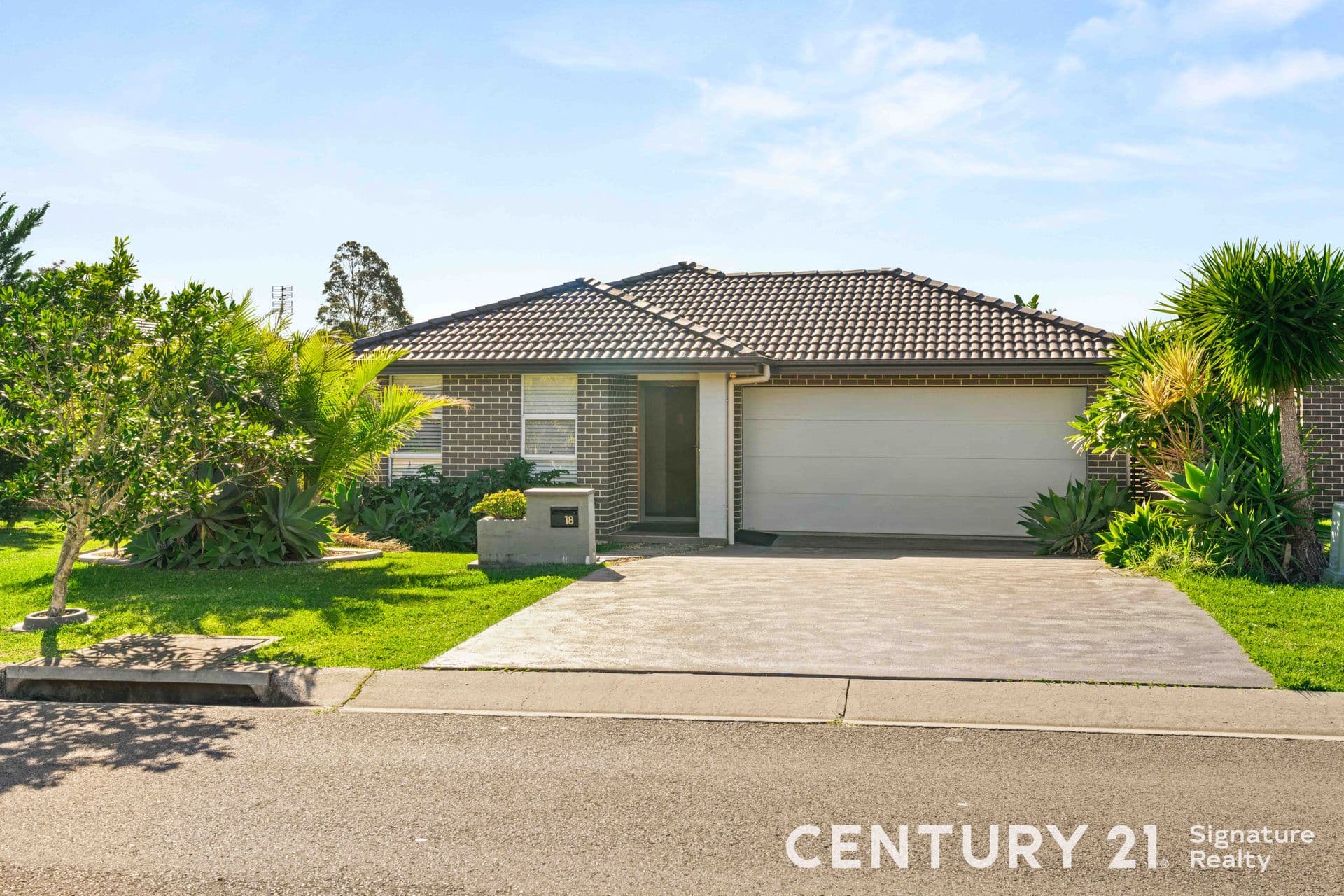 18 Denbigh Place, South Nowra, NSW, 2541, South Nowra - Image 1