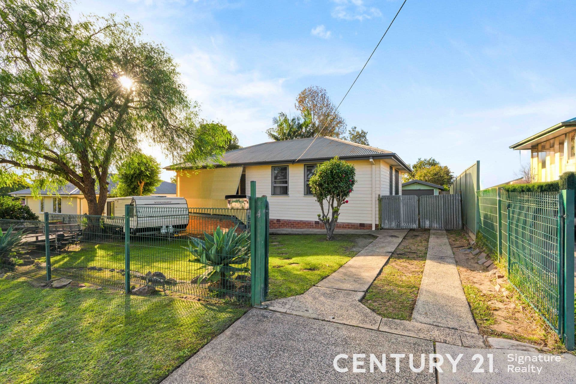 4 Shirley Street, Bomaderry, NSW, 2541, Bomaderry - Image 1