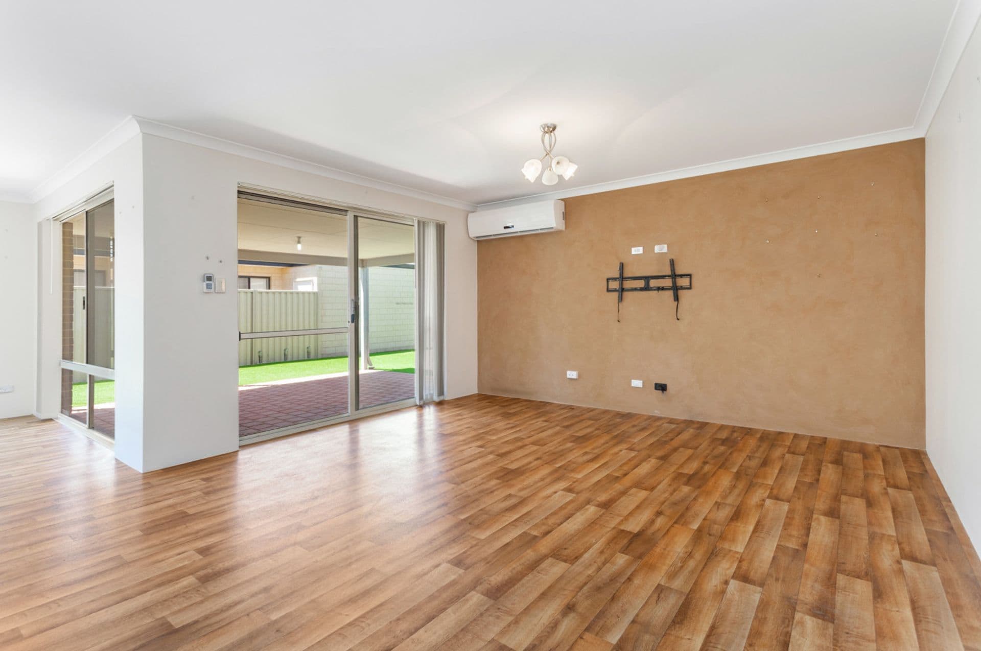 8 Woile Way, Byford, WA, 6122, Byford - Thumbnail 6