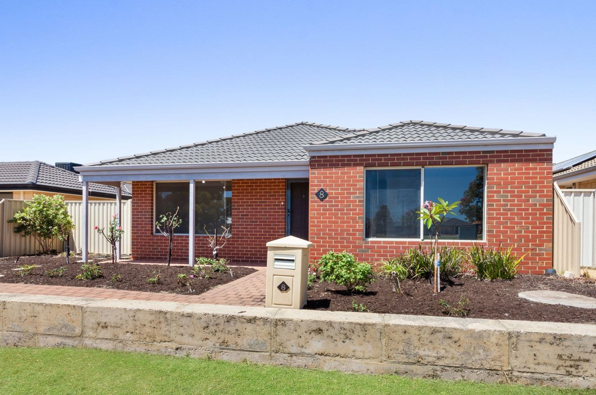 8 Woile Way, Byford, WA, 6122, Byford - Thumbnail 2