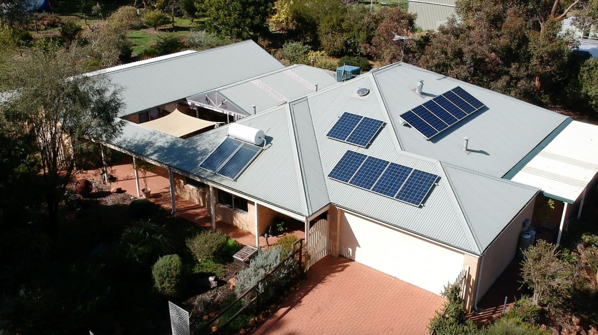 3 Chestnut Road, Jarrahdale, WA, 6124, Jarrahdale - Image 1