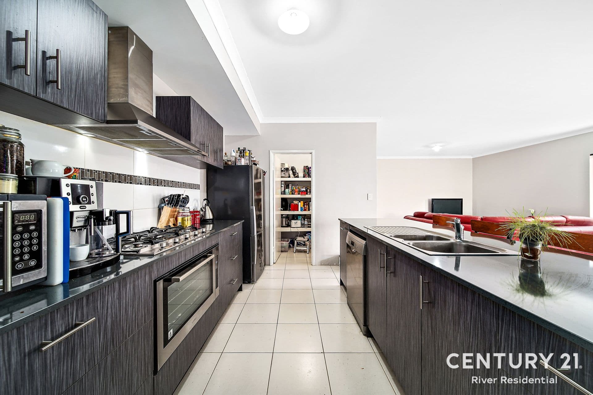 12 Burabur Street, Gosnells, WA, 6110, Gosnells - Image 1