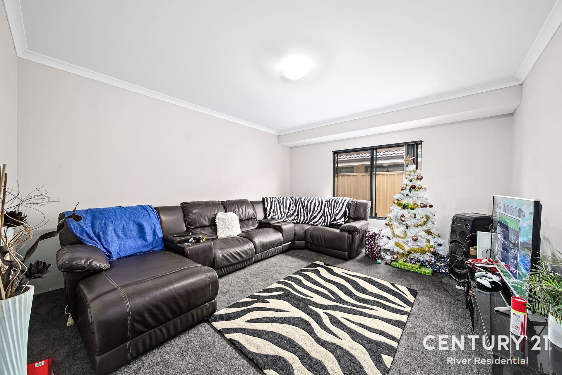 12 Burabur Street, Gosnells, WA, 6110, Gosnells - Thumbnail 2